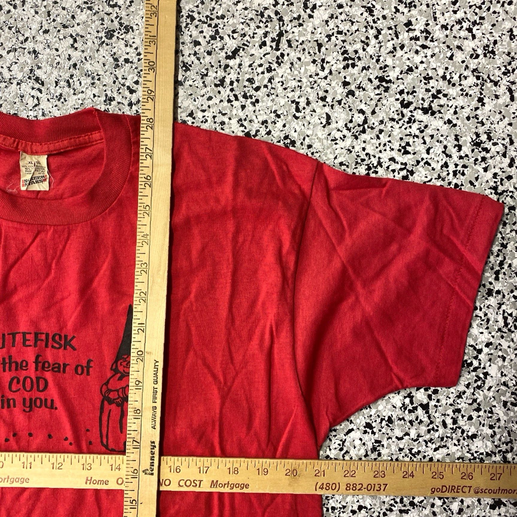 Vintage VINTAGE Screen Stars T-Shirt XL Red USA Men Short Sleeve Cotton Blend No holes or stains Size US XL / EU 56 / 4 - 3 Thumbnail