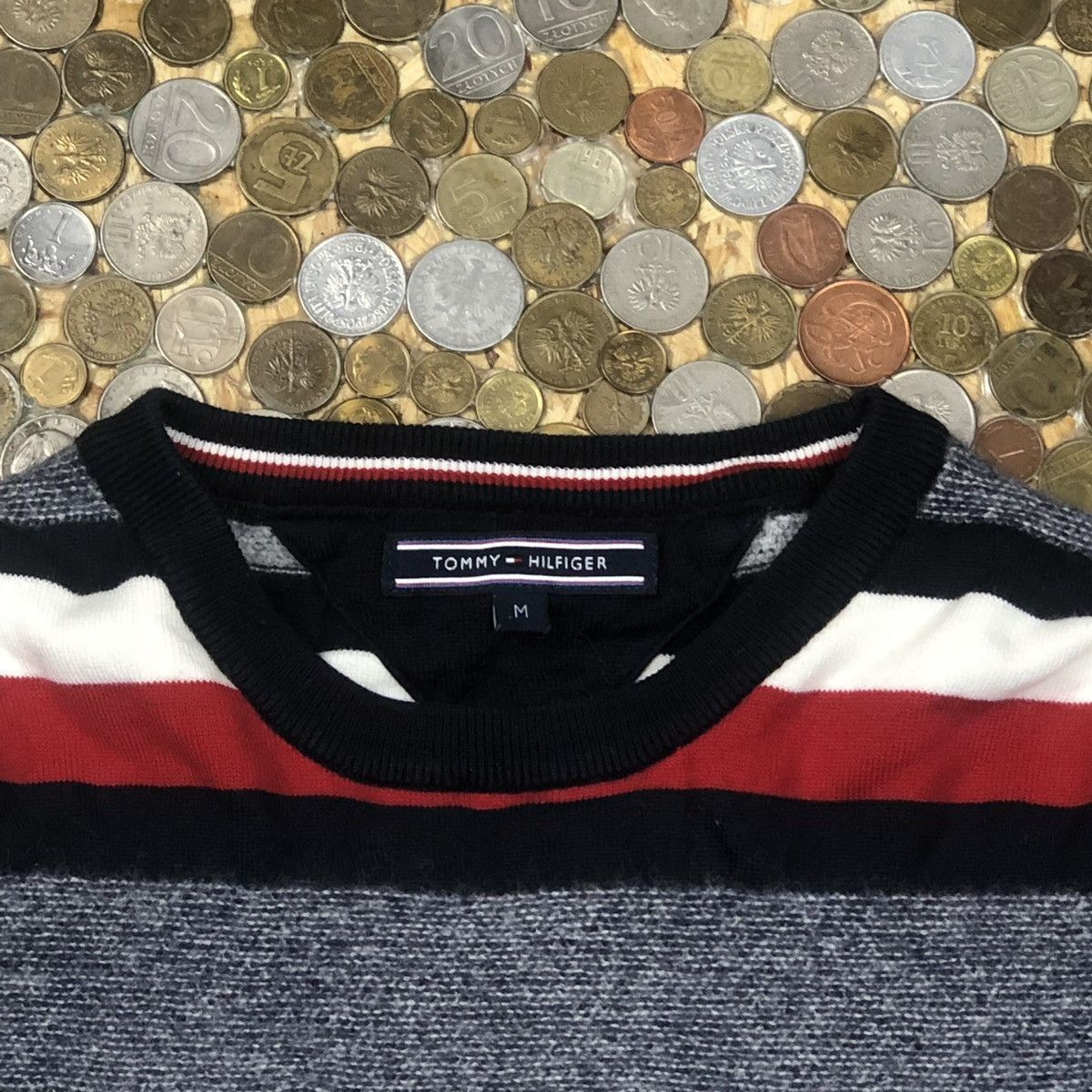 Tommy Hilfiger Tommy Hilfiger sweatshirt 90's Size US M / EU 48-50 / 2 - 3 Thumbnail