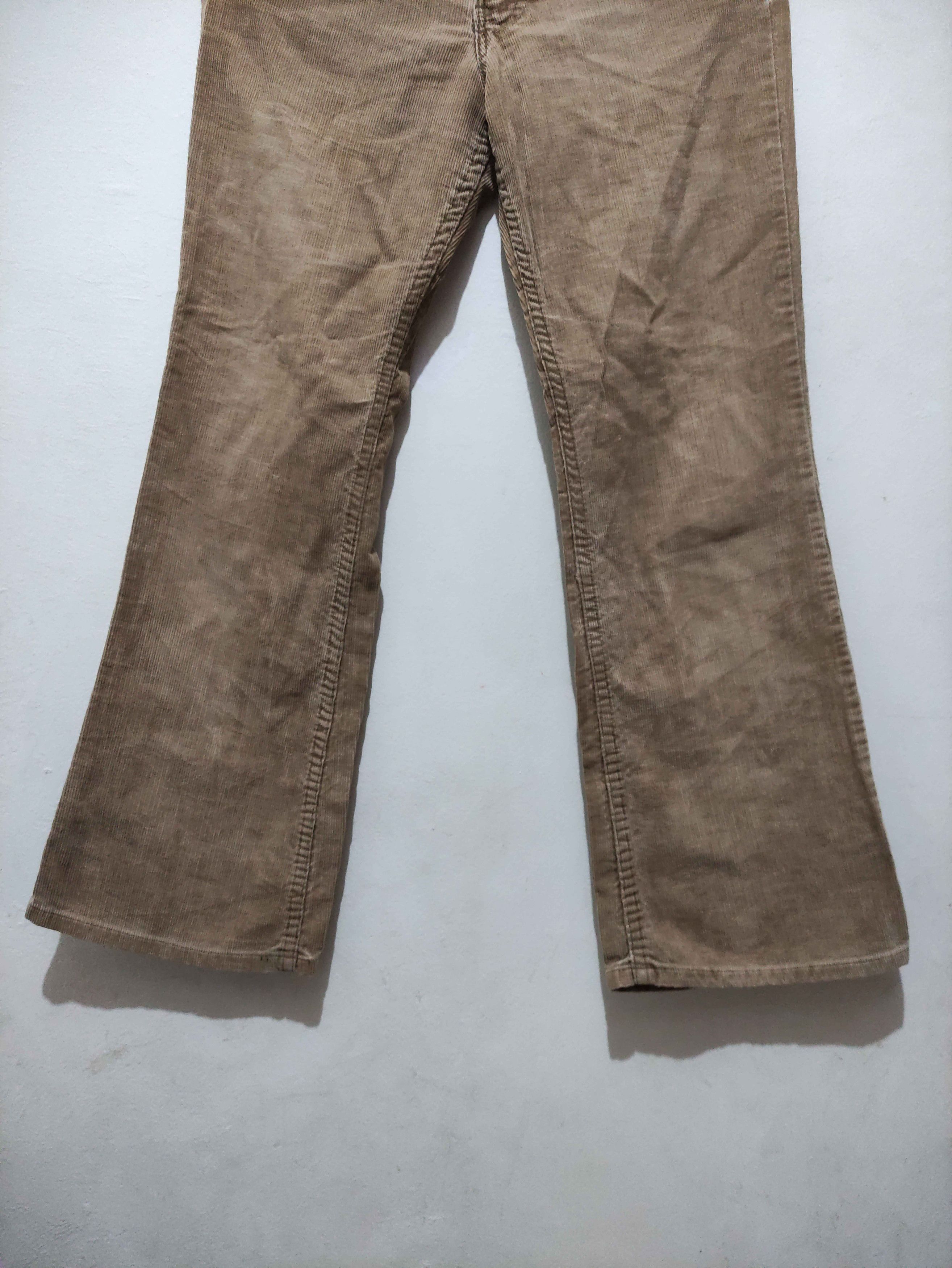 Levi's 70s Levi's 646 Corduroy Flare Pants Size US 29 - 14 Thumbnail