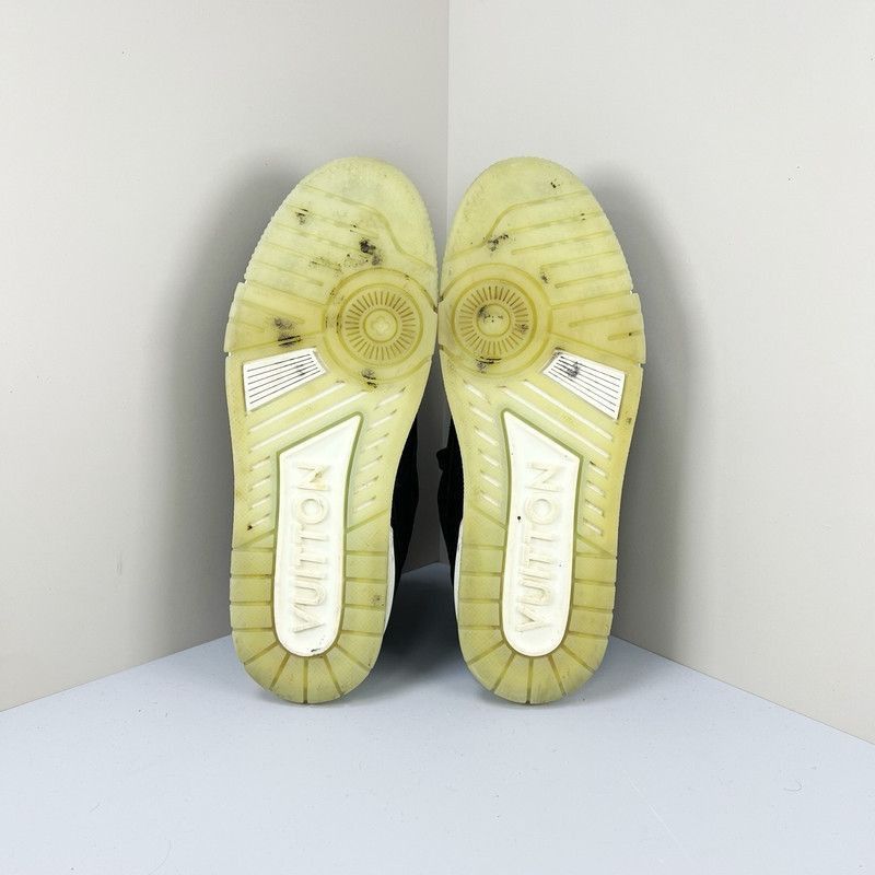 Louis Vuitton Louis Vuitton Trainer Low Top Fashion Sneakers - Size US 8.5 / EU 41-42 - 4 Thumbnail
