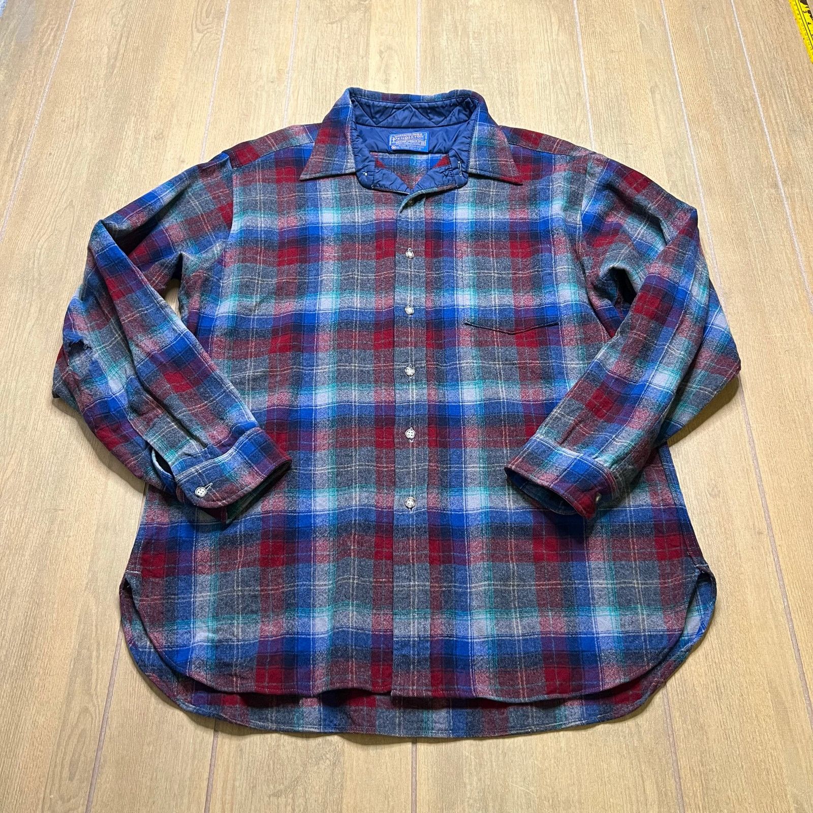 Pendleton Vintage Pendleton Wool Flannel Shirt USA Plaid XL Distress Size US XL / EU 56 / 4 - 1 Thumbnail