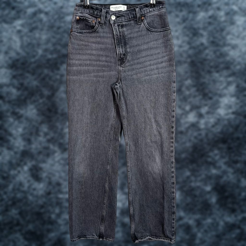 Abercrombie & Fitch Abercrombie & Fitch Jeans Women 25 Gray Denim High Rise Relaxed 90s 5-Pocket Womens Size 42" / US 20 - 1 Thumbnail
