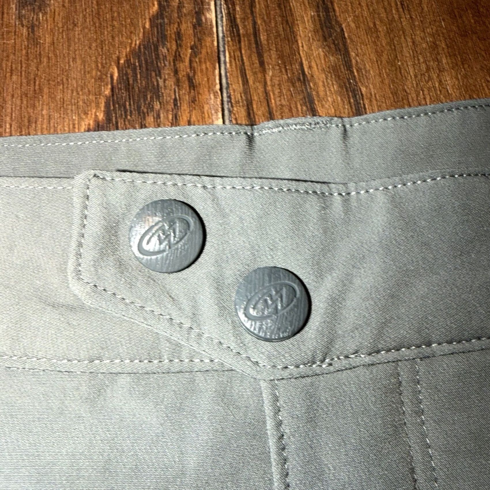 Vintage Cloudveil Outdoor Hiking Performance Pants Men’s XL Zip Pockets Cargo Pocket Straight Leg Gray Size US 36 / EU 52 - 7 Thumbnail