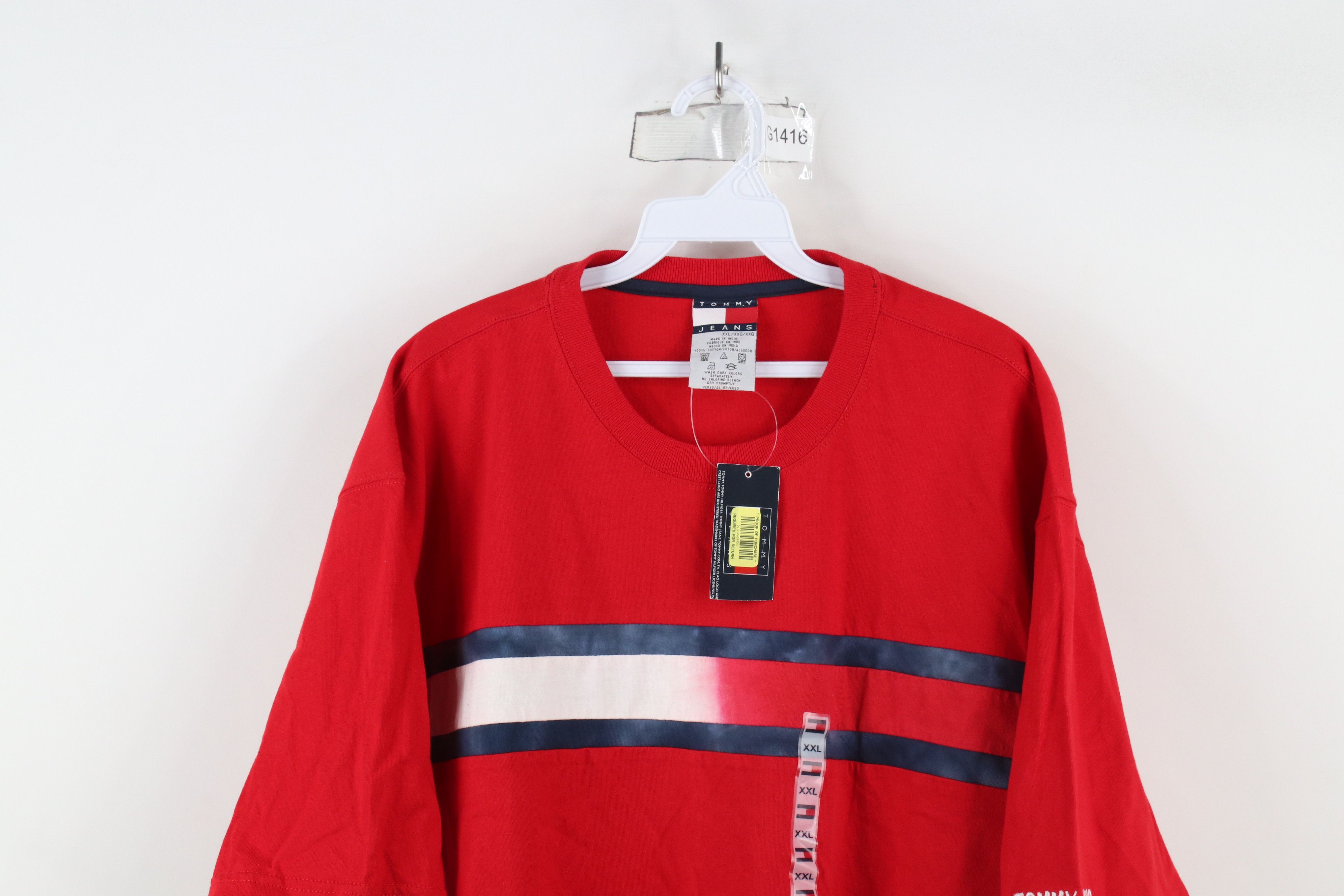 Tommy Hilfiger × Vintage Deadstock Vintage 90s Tommy Hilfiger Surfing Out T-Shirt Red Size US XXL / EU 58 / 5 - 2 Thumbnail