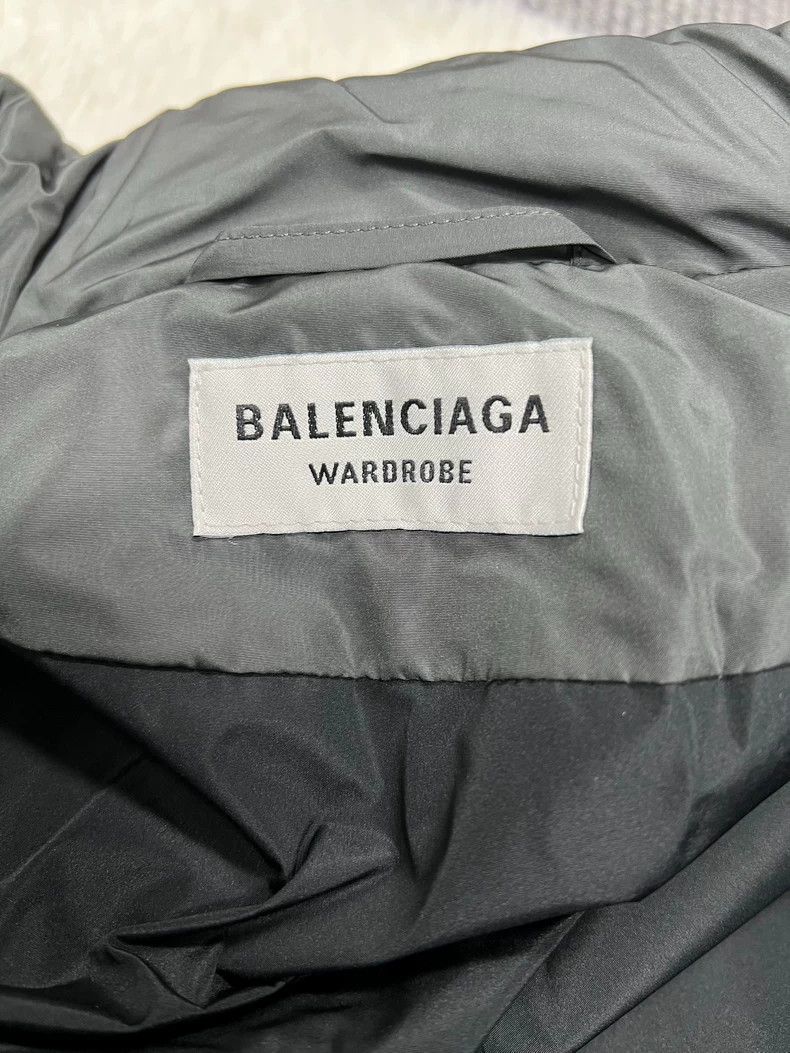 Balenciaga Balenciaga size 36 High-performance Micro Twill Satin Down Size S / US 4 / IT 40 - 4 Thumbnail