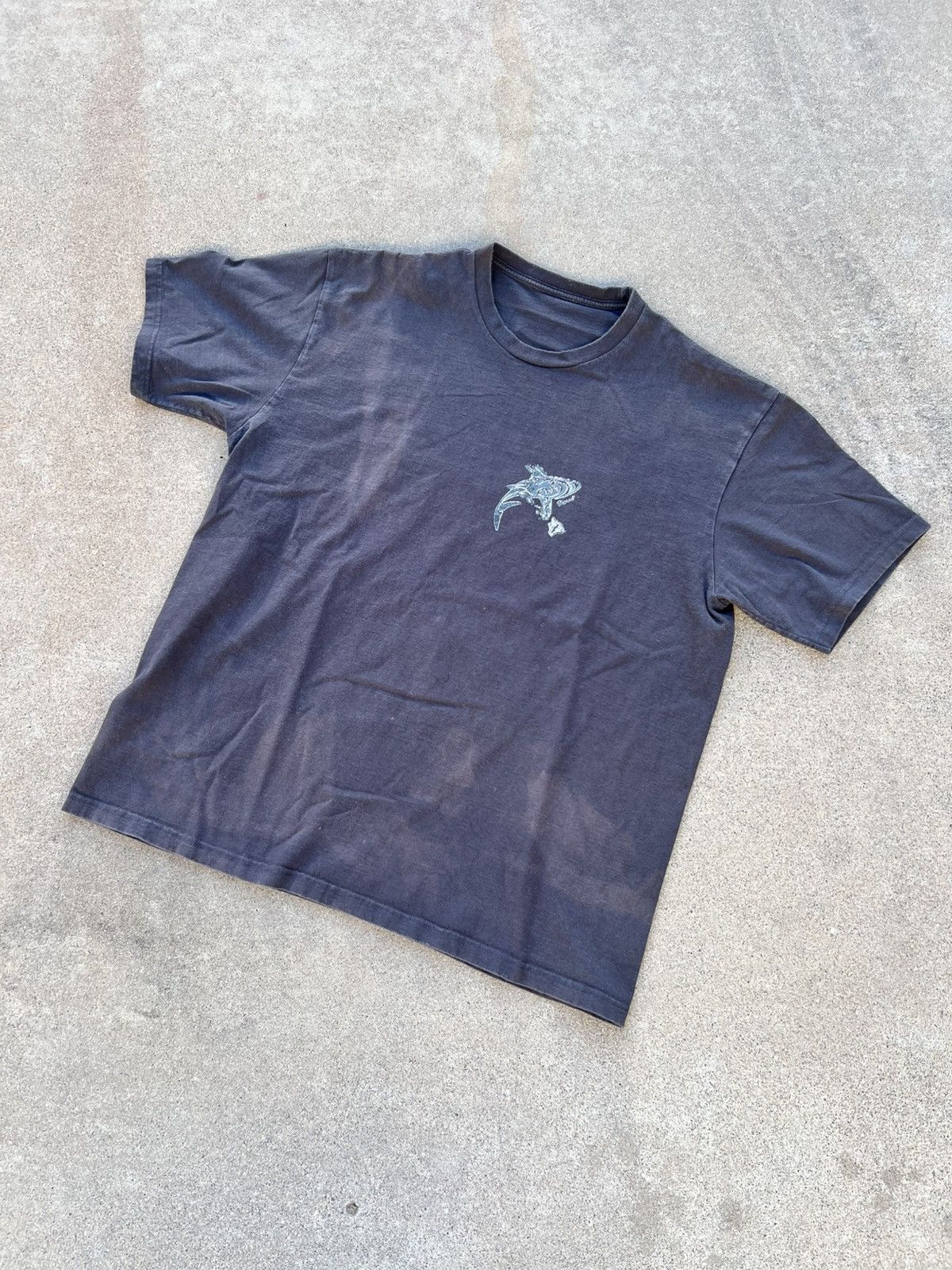 Vintage Vintage Hawaiian shark t shirt Size US L / EU 52-54 / 3 - 1 Thumbnail