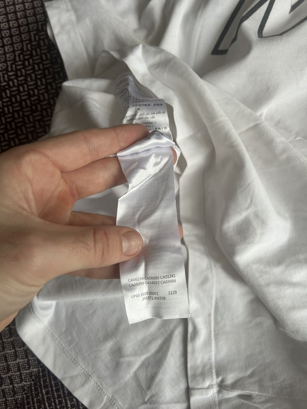 MCQ MCQ White Tee Mens Big Logo Size Medium Streetwear Size US M / EU 48-50 / 2 - 8 Thumbnail