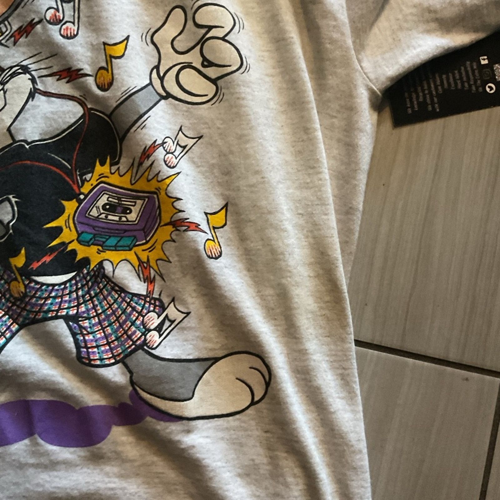 Vintage Vintage 90’s Looney Tunes Bugs Bunny T-shirt Size US L / EU 52-54 / 3 - 6 Thumbnail