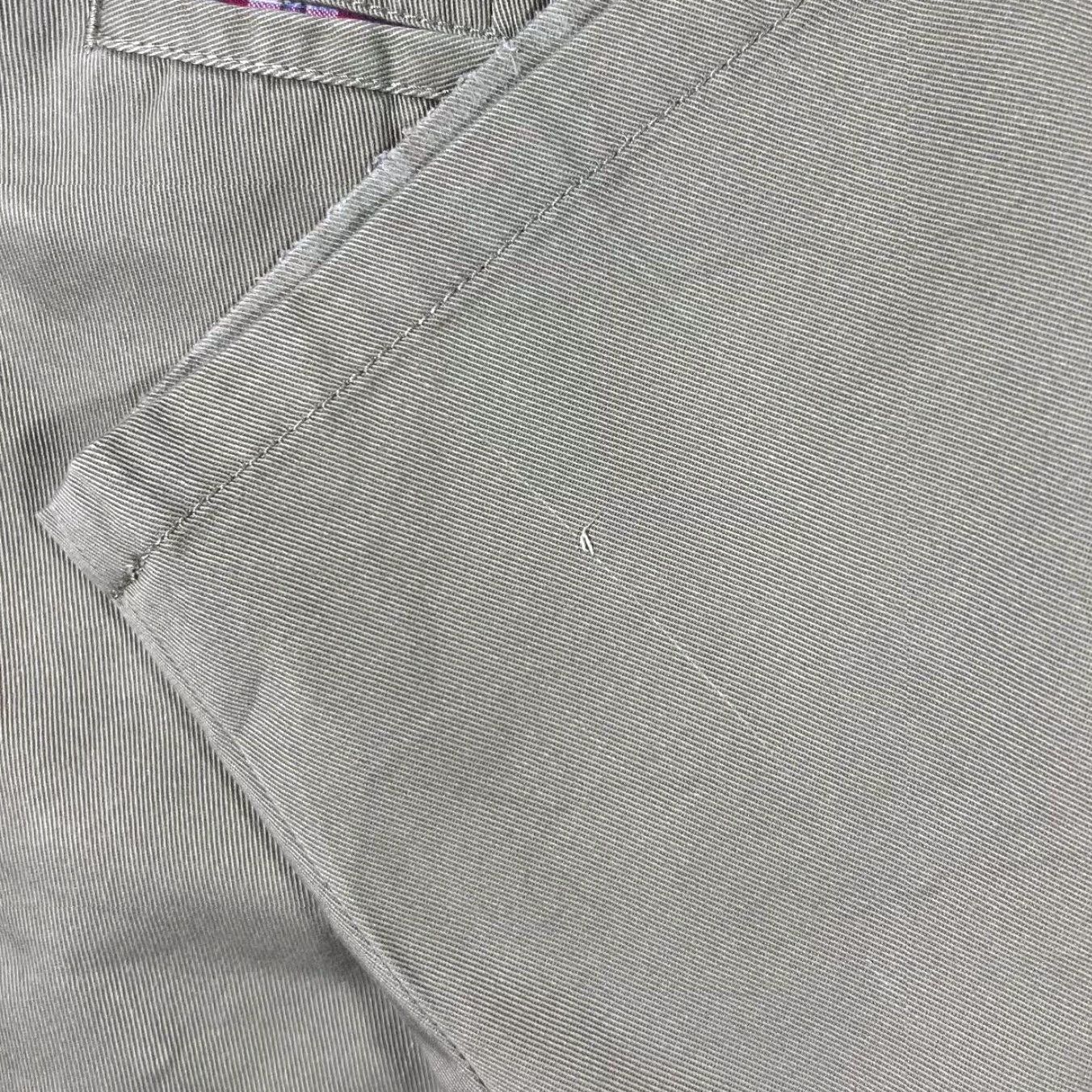 Dickies Dickies Chino Shorts Skater Workwear Beige 30 Mens Pocket Lined Zipper Fly 13" Rise 9" Leg Width Beige Chino Shorts 30 Fresh DC42 Size US 30 / EU 46 - 4 Thumbnail