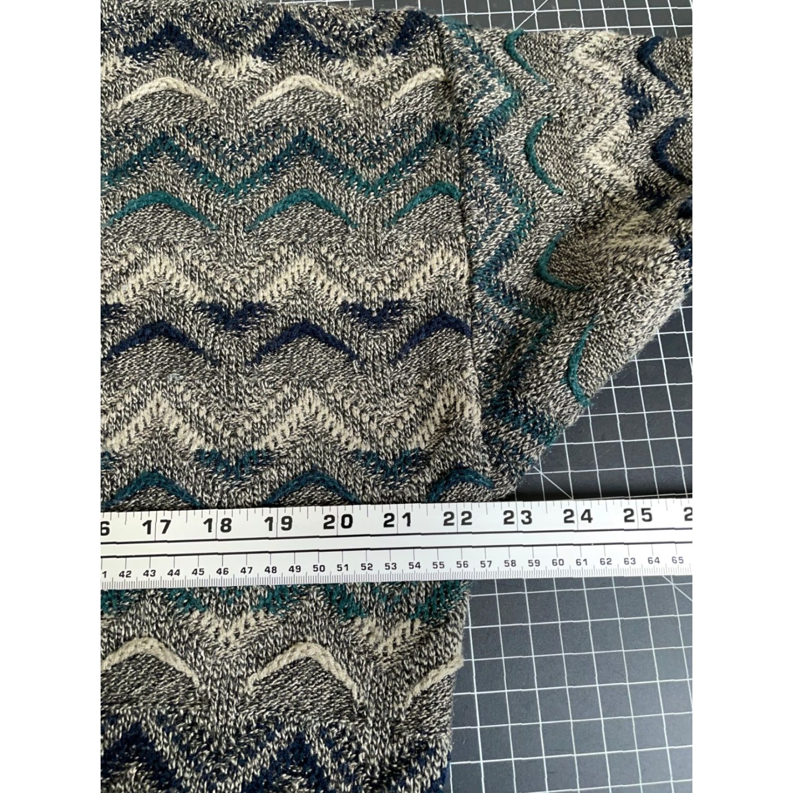Jantzen VINTAGE Jantzen Men's Pullover Sweater Adult Medium Green Geometric Knit Retro 90s Casual Size US M / EU 48-50 / 2 - 5 Thumbnail