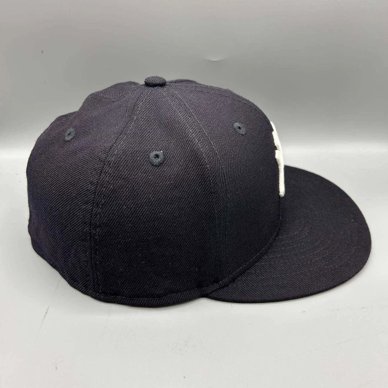 New Era New York Yankees Hat Men 7 5/8 Navy MLB Fitted Cap Wool Size ONE SIZE - 6 Thumbnail