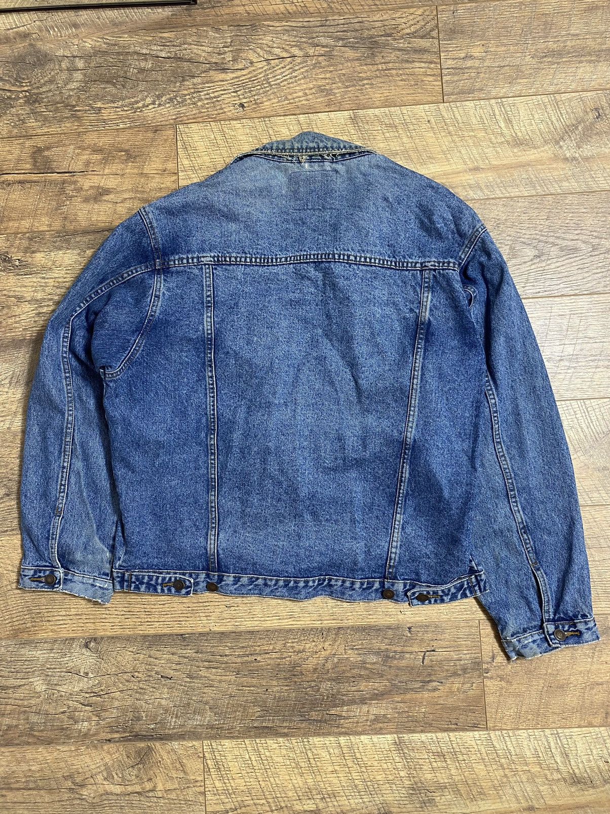 Vintage Vintage Distressed Denim Jacket. Size US XL / EU 56 / 4 - 9 Thumbnail