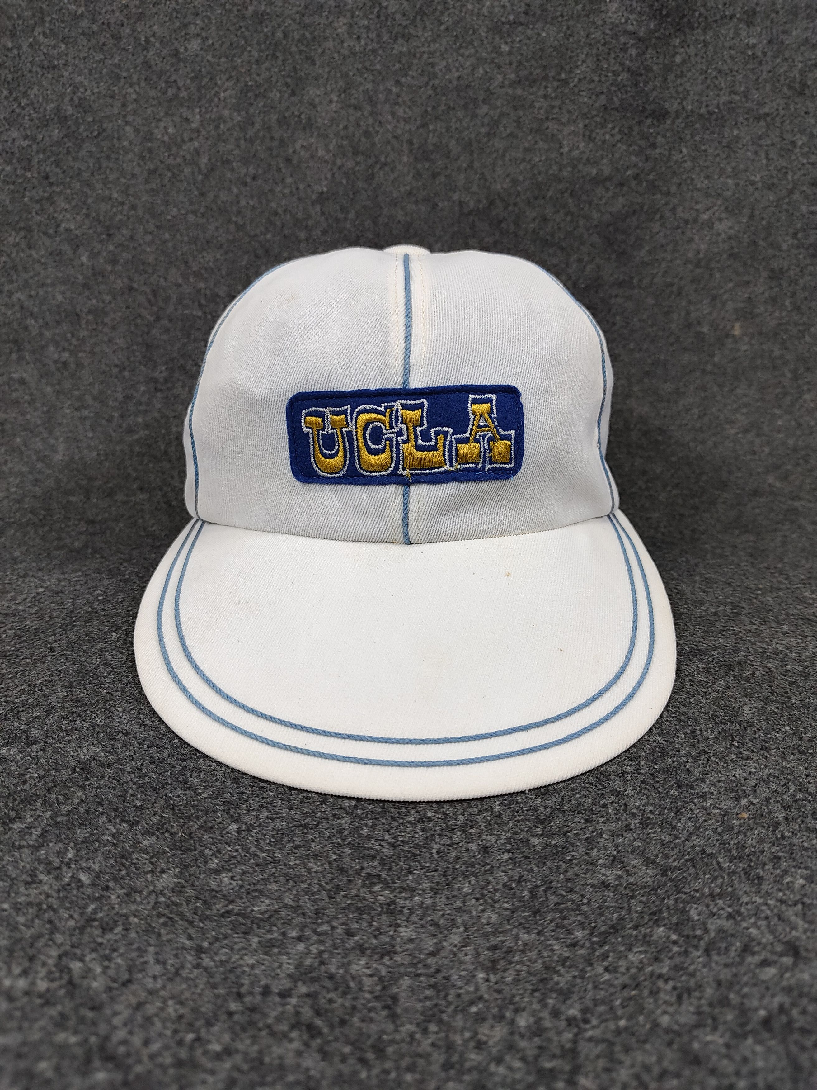 Vintage 80s UCLA-Athletic License Classic Collegiate Logo Embroidery Size ONE SIZE - 3 Thumbnail