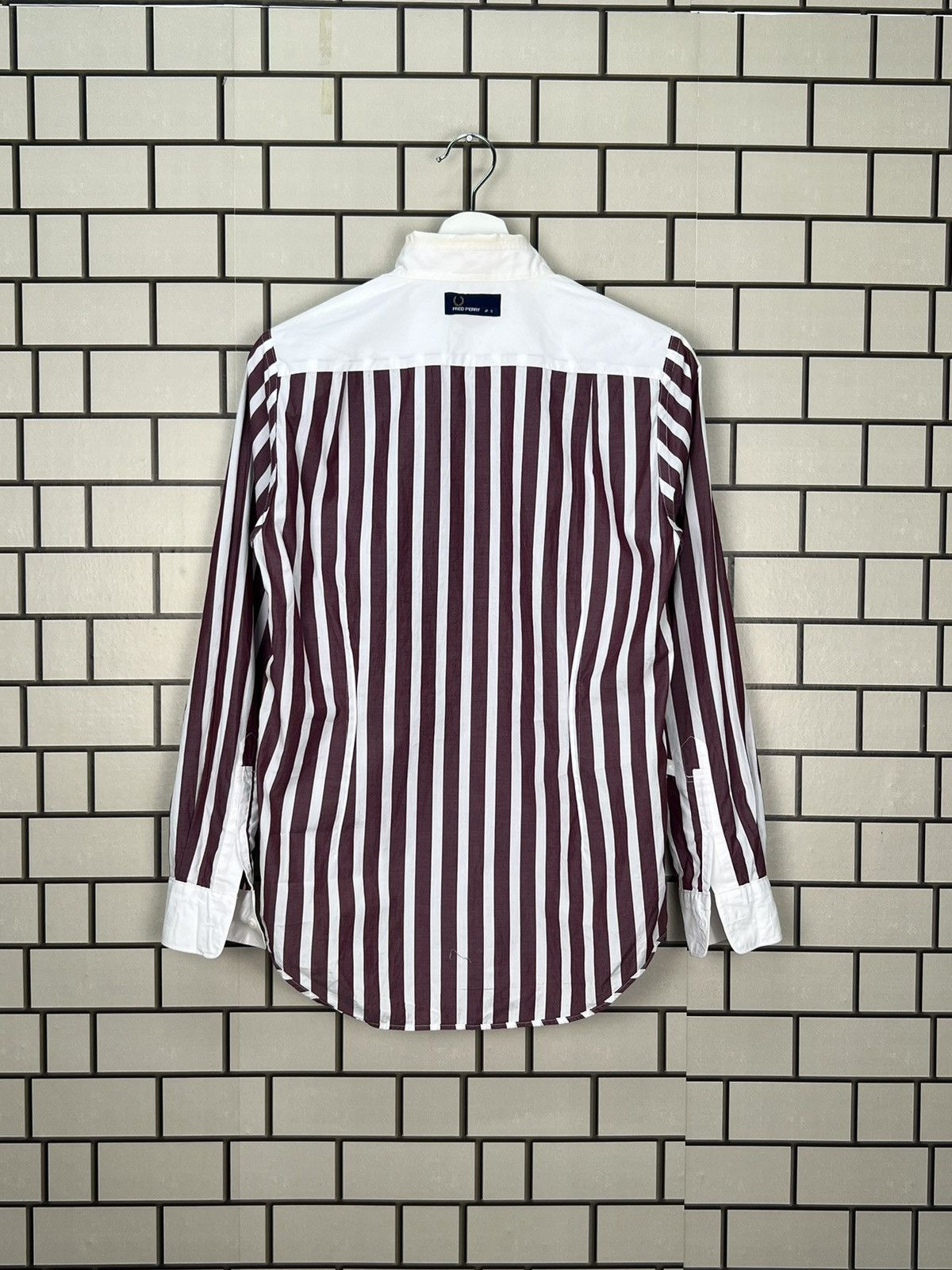 Fred Perry Fred Perry Button Shirt Size US S / EU 44-46 / 1 - 13 Thumbnail