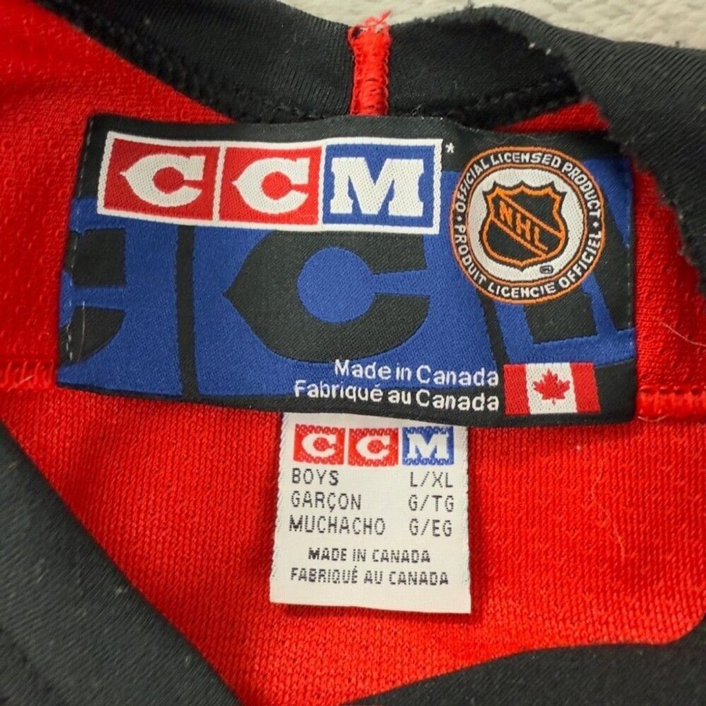 Ccm Vintage Ottawa Senators Boys Size L/XL CCM Hockey Jersey Size US L / EU 52-54 / 3 - 2 Thumbnail