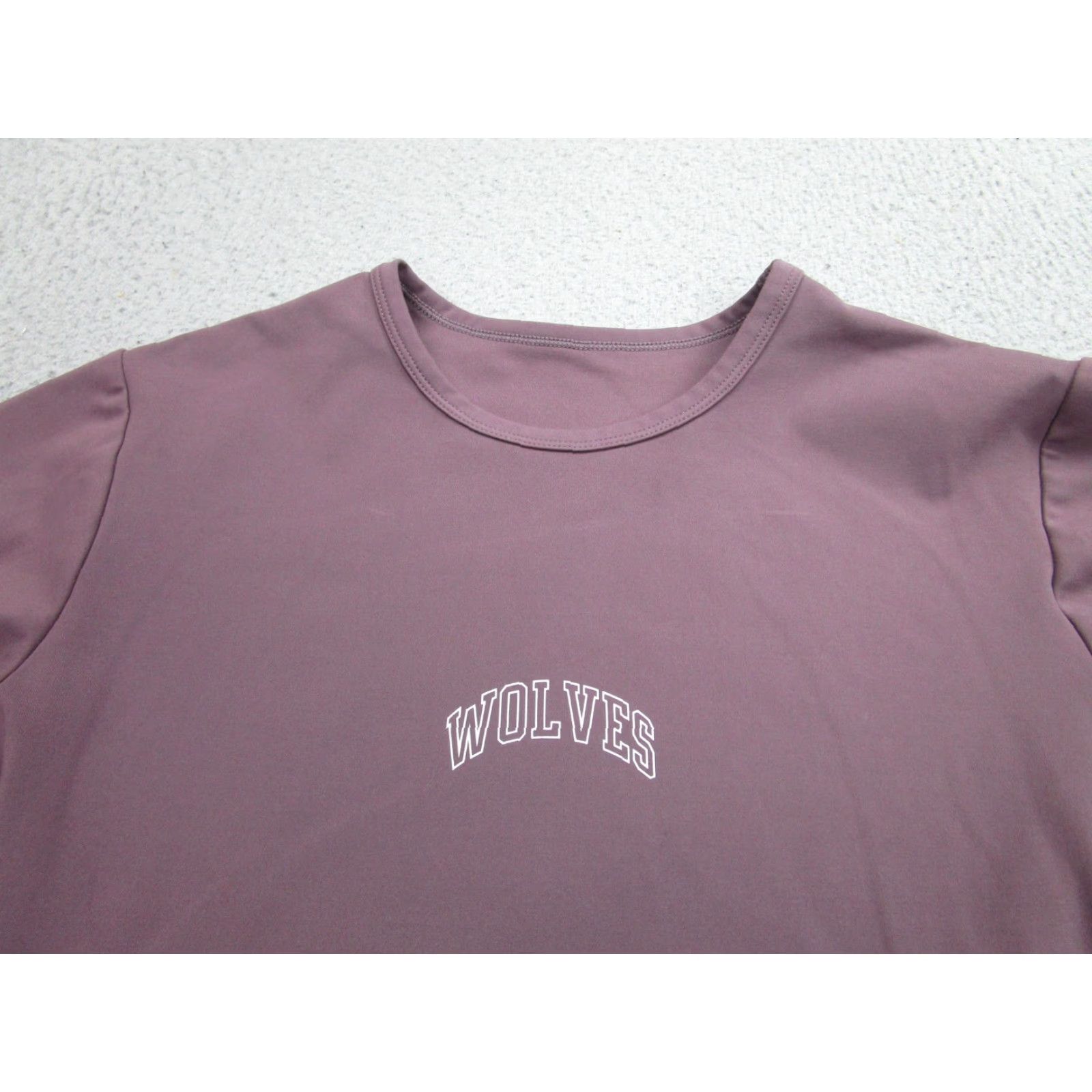 Darc Sport Darc Sport Shirt Womens M Purple Long Sleeve Energy Crop Top Graphic Wolf Size M / US 6-8 / IT 42-44 - 2 Thumbnail