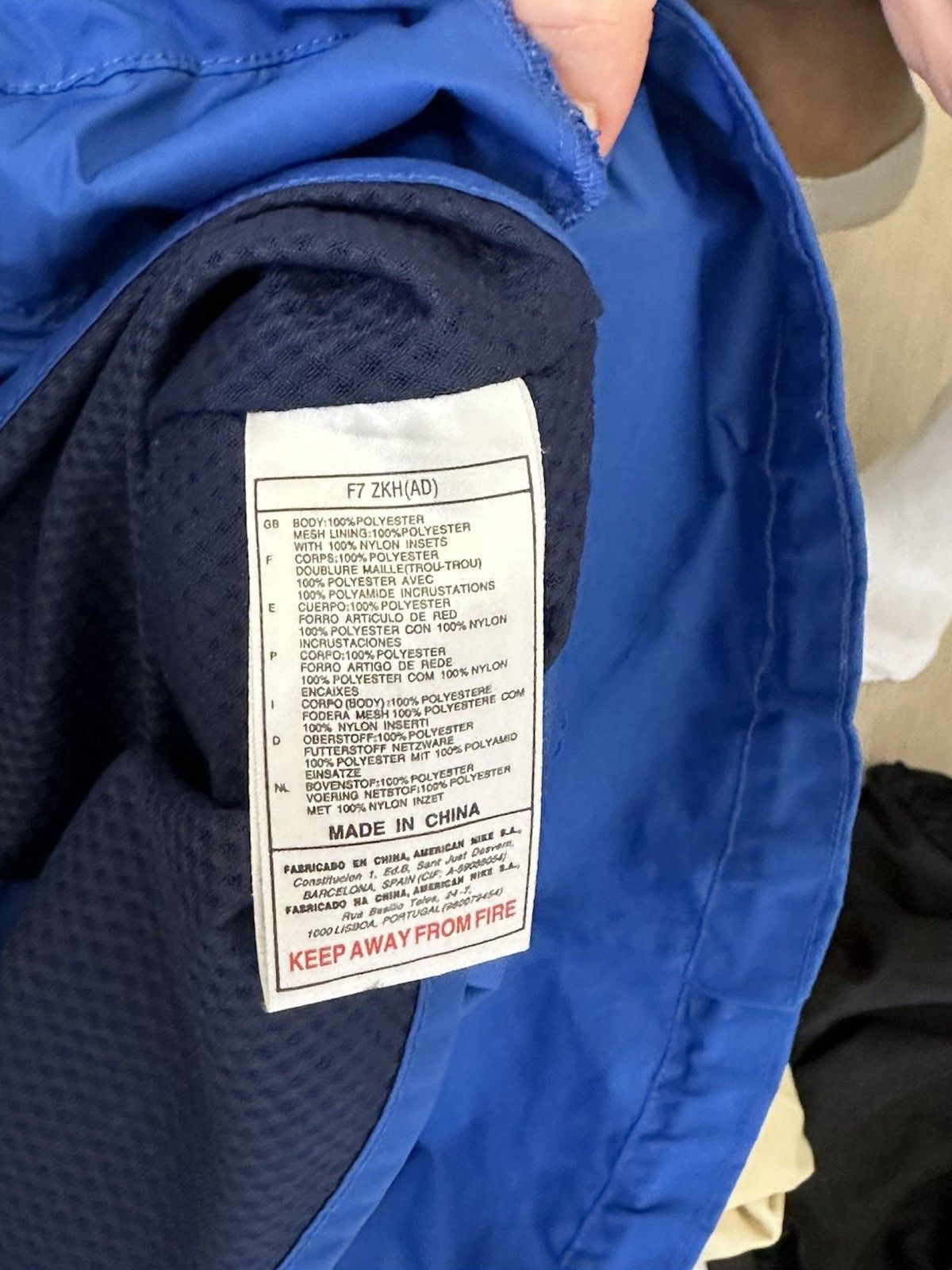 Nike Vintage Nike 1990s 90s Fc Rangers Training Jacket Soccer Size US XS / EU 42 / 0 - 11 Thumbnail