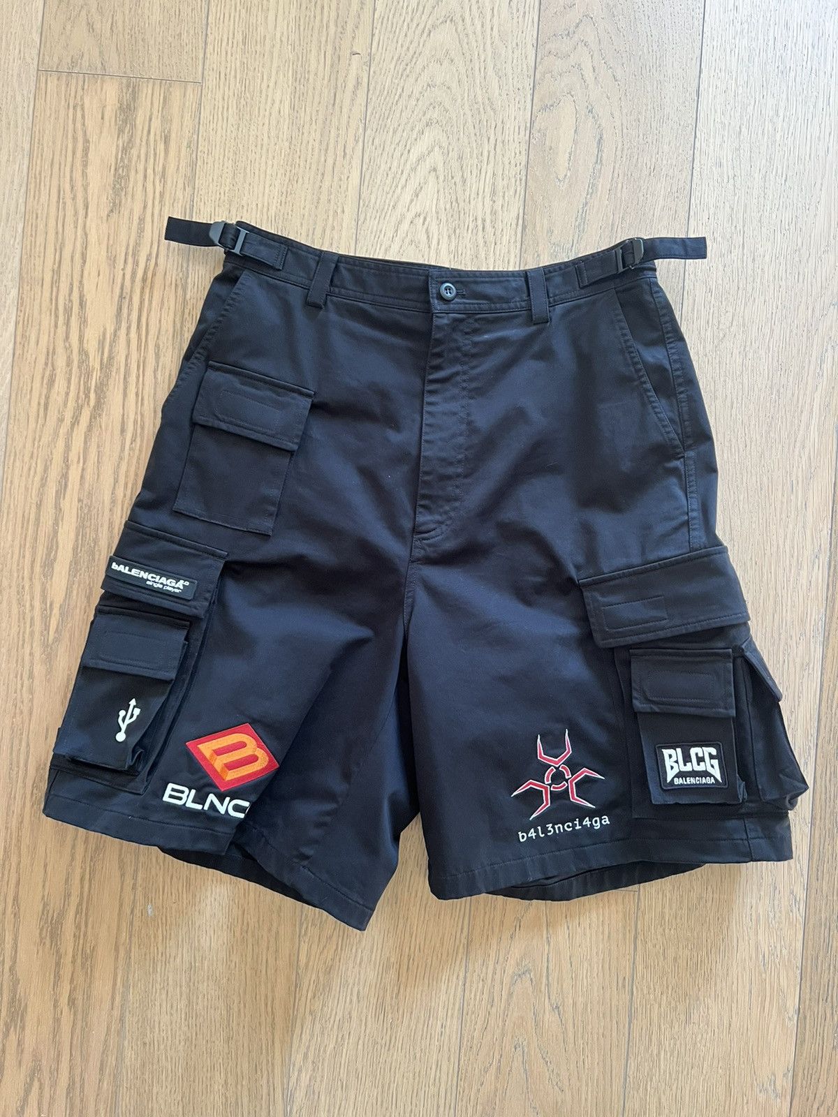 Balenciaga Balenciaga Gamer Cargo Shorts | Grailed