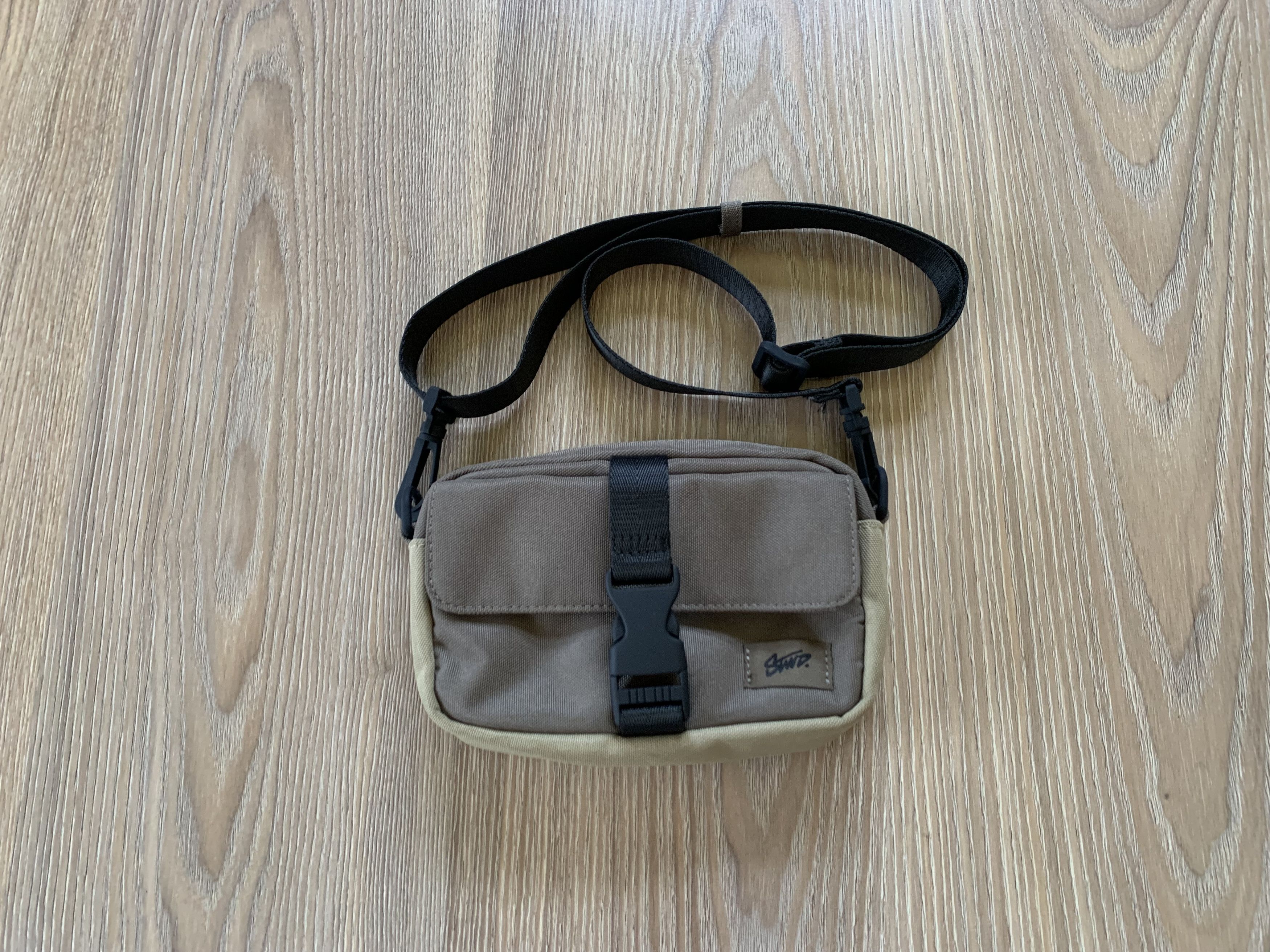 Pull & Bear Pull&Bear Men's Nylon Mini Crossbody Bag Size ONE SIZE - 1 Thumbnail
