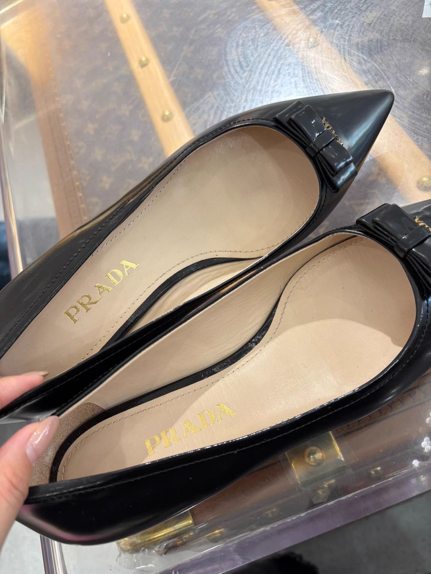 Prada Prada Black Pointed Toe Bow Slip-On 36 Size US 5.5 / IT 35.5 - 3 Thumbnail