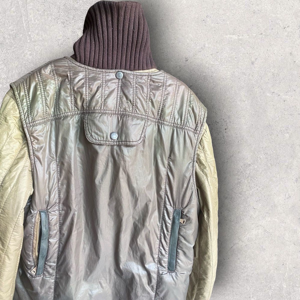 Dolce & Gabbana AW04 2 in 1 Modular High Neck Down Vest Jacket Size US M / EU 48-50 / 2 - 4 Thumbnail