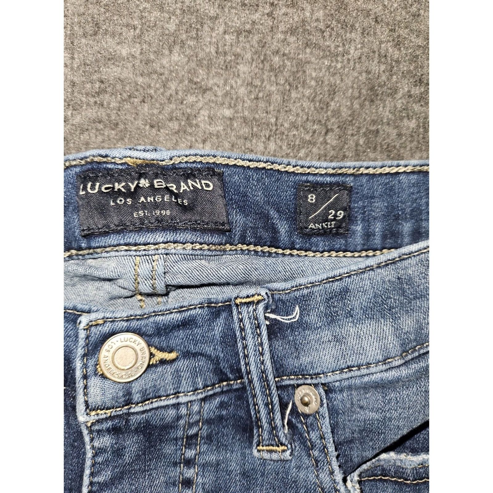 Lucky Brand Lucky Brand Bridgette Skinny Jeans Women 8 Mid Blue Denim Stretch Pockets 90s Preppy City Logo N/A Size ONE SIZE - 2 Thumbnail