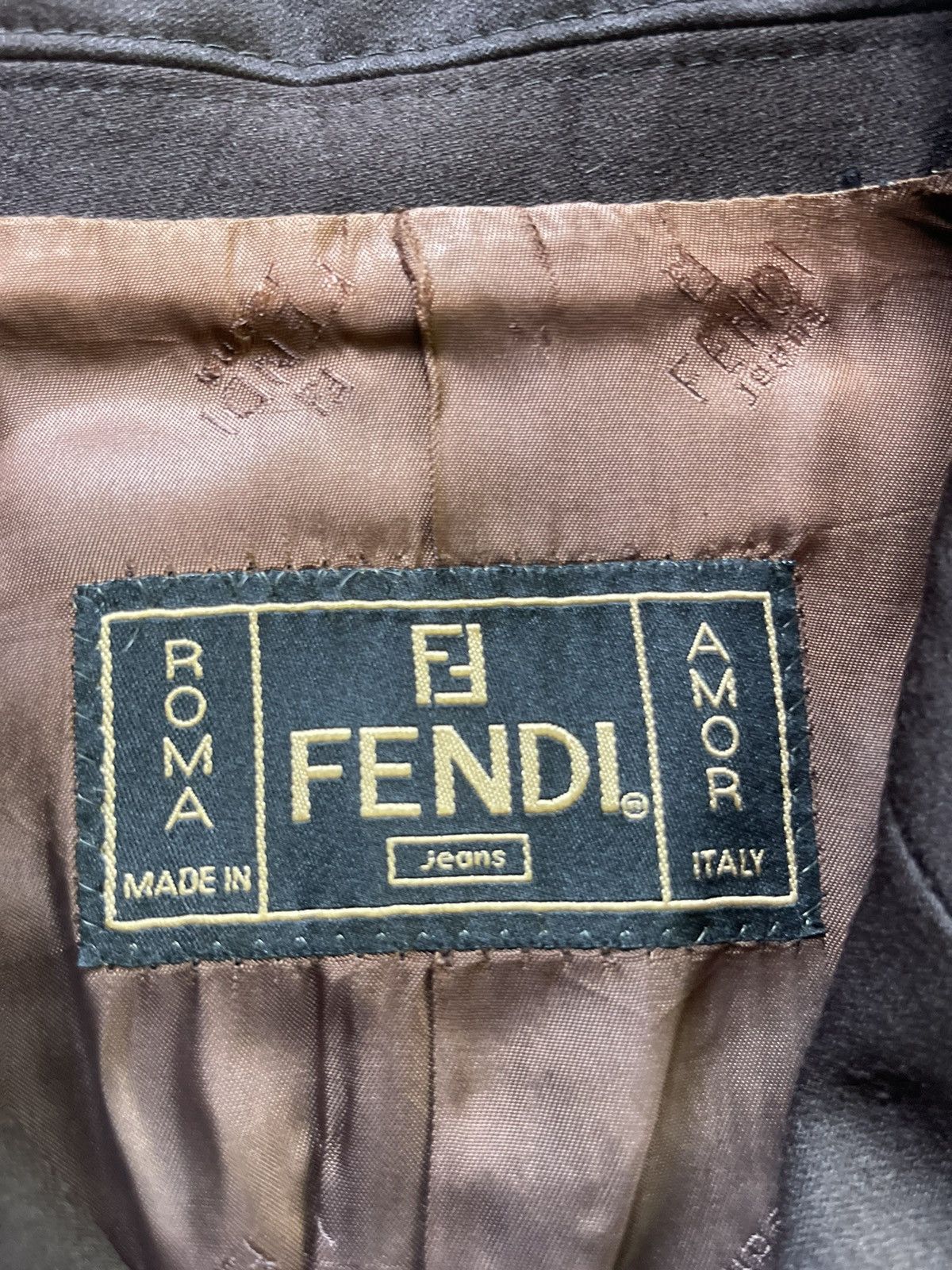 Designer × Fendi Vintage Fendi Roma Jacket Brown Colour Size S / US 4 / IT 40 - 3 Thumbnail