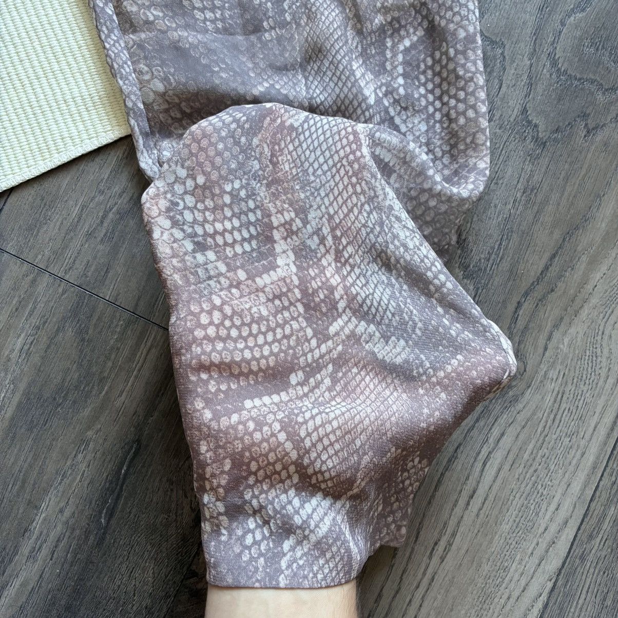 Acne Studios Acne Snake Chiffon Beige Python Print Pants Size 27" / US 4 / IT 40 - 4 Thumbnail