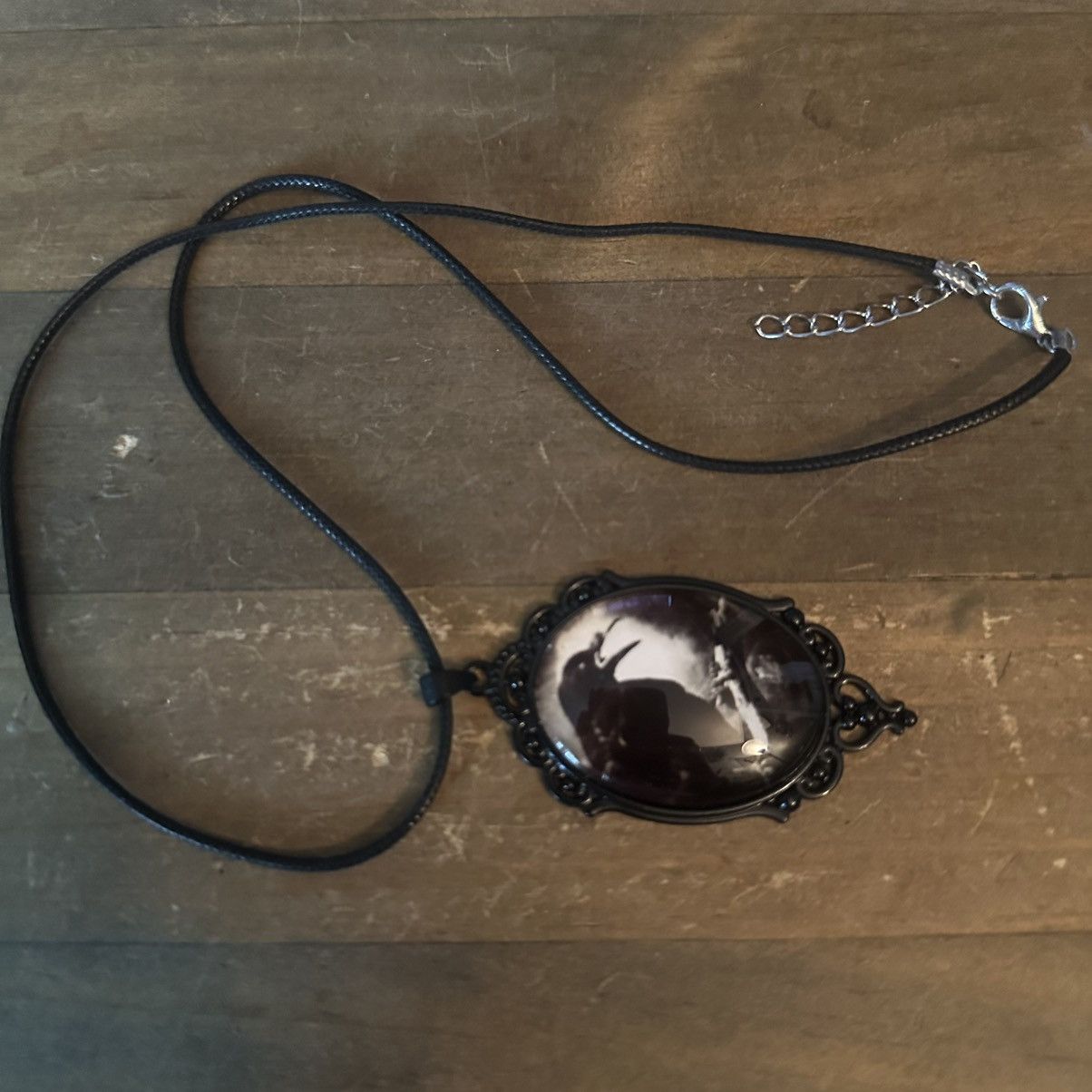 Other Cawing black crow gothic pendant necklace Size ONE SIZE - 4 Thumbnail