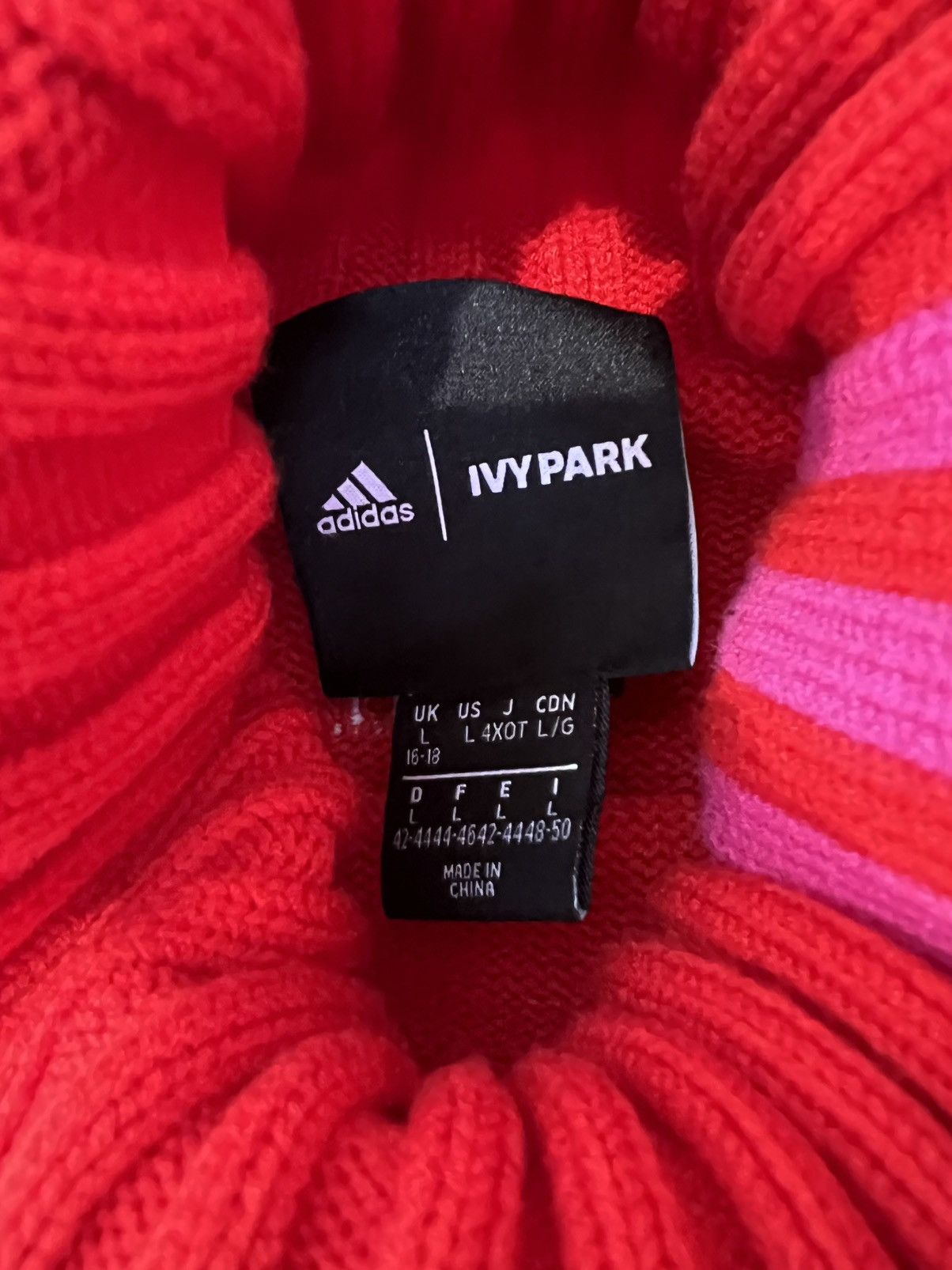 Adidas × Ivy Park Adidas x Ivy Park Turtleneck 'Valentines Day' Size L / US 10 / IT 46 - 3 Thumbnail