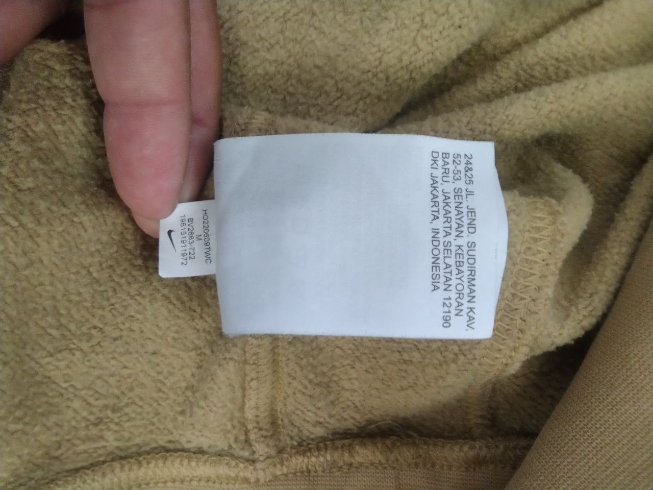 Nike sweatshirt mini swoosh (minor dirty) Size US M / EU 48-50 / 2 - 8 Thumbnail