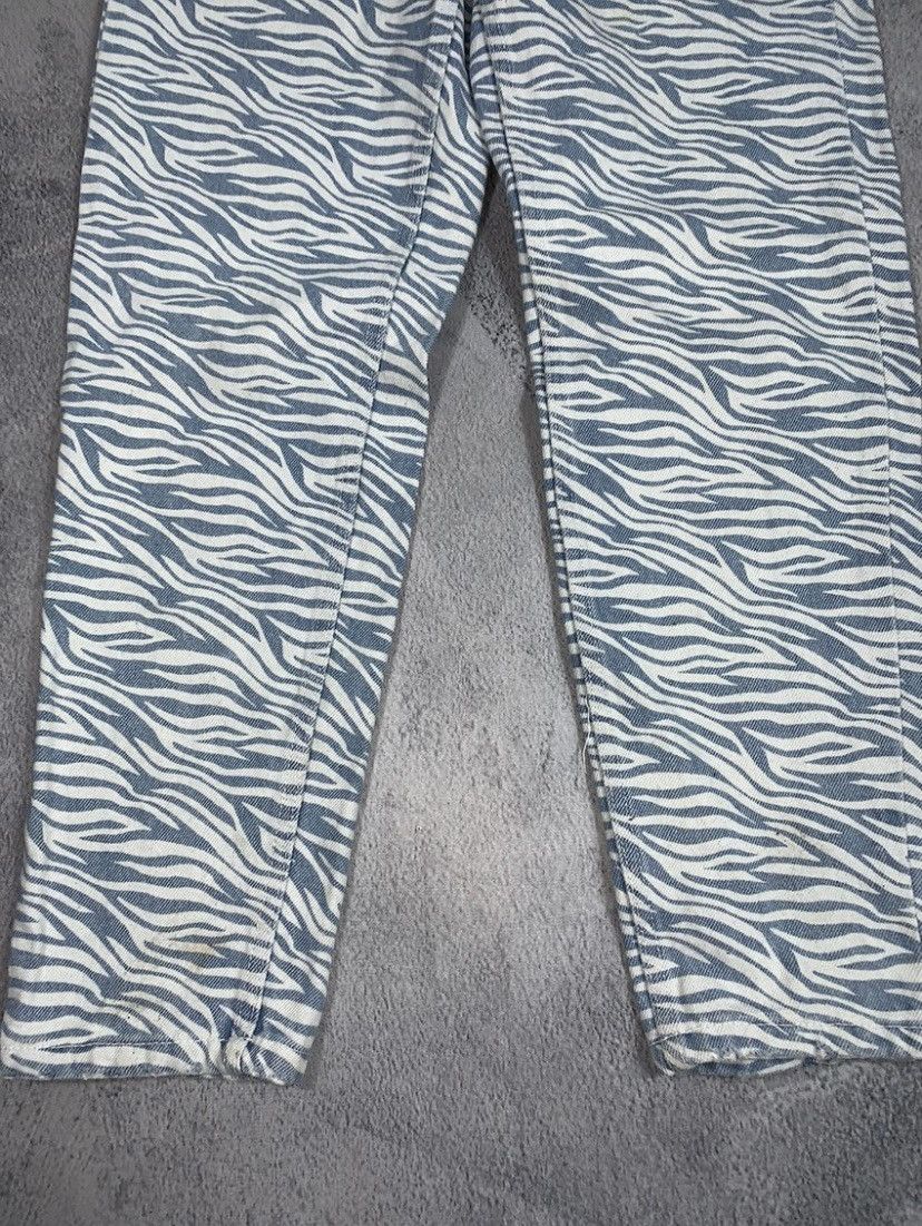 Japanese Brand × Vintage Vintage Y2K mom zebra denim pants trousers size japanese 24 Size 24" / US 00 / IT 34 - 8 Thumbnail