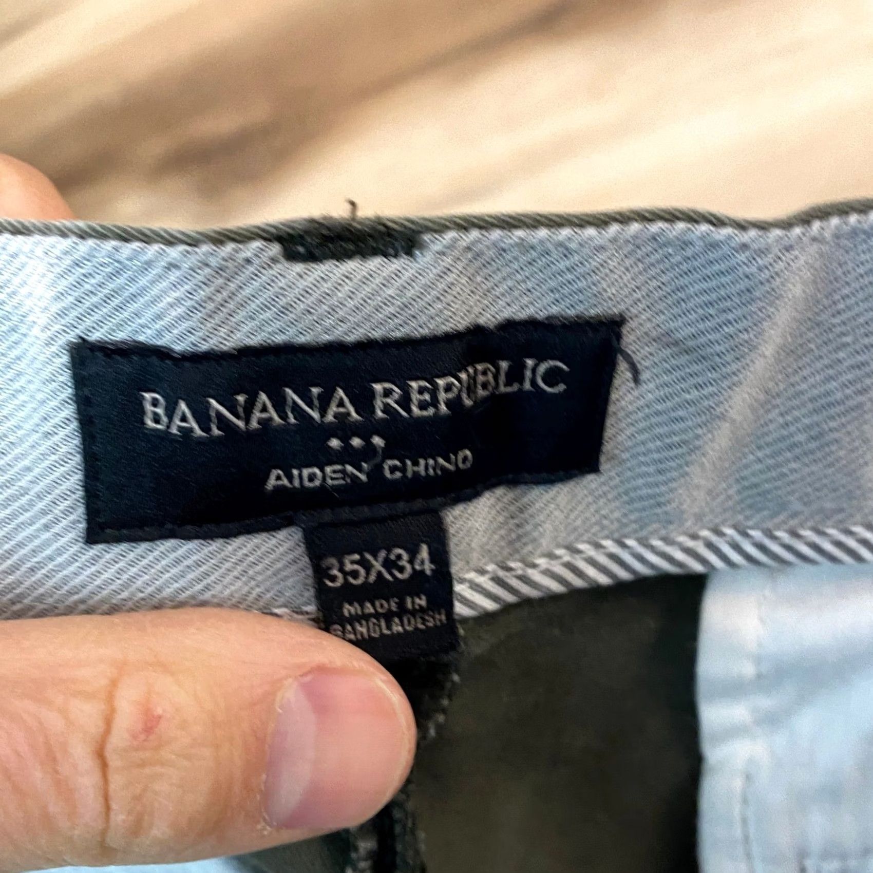 Banana Republic Banana Republic Aiden Chino Pants Mens 35x34 Green Slim Casual Business Travel Cotton Blend Stretch Flat Front Zip Button Closure Size US 35 - 2 Thumbnail