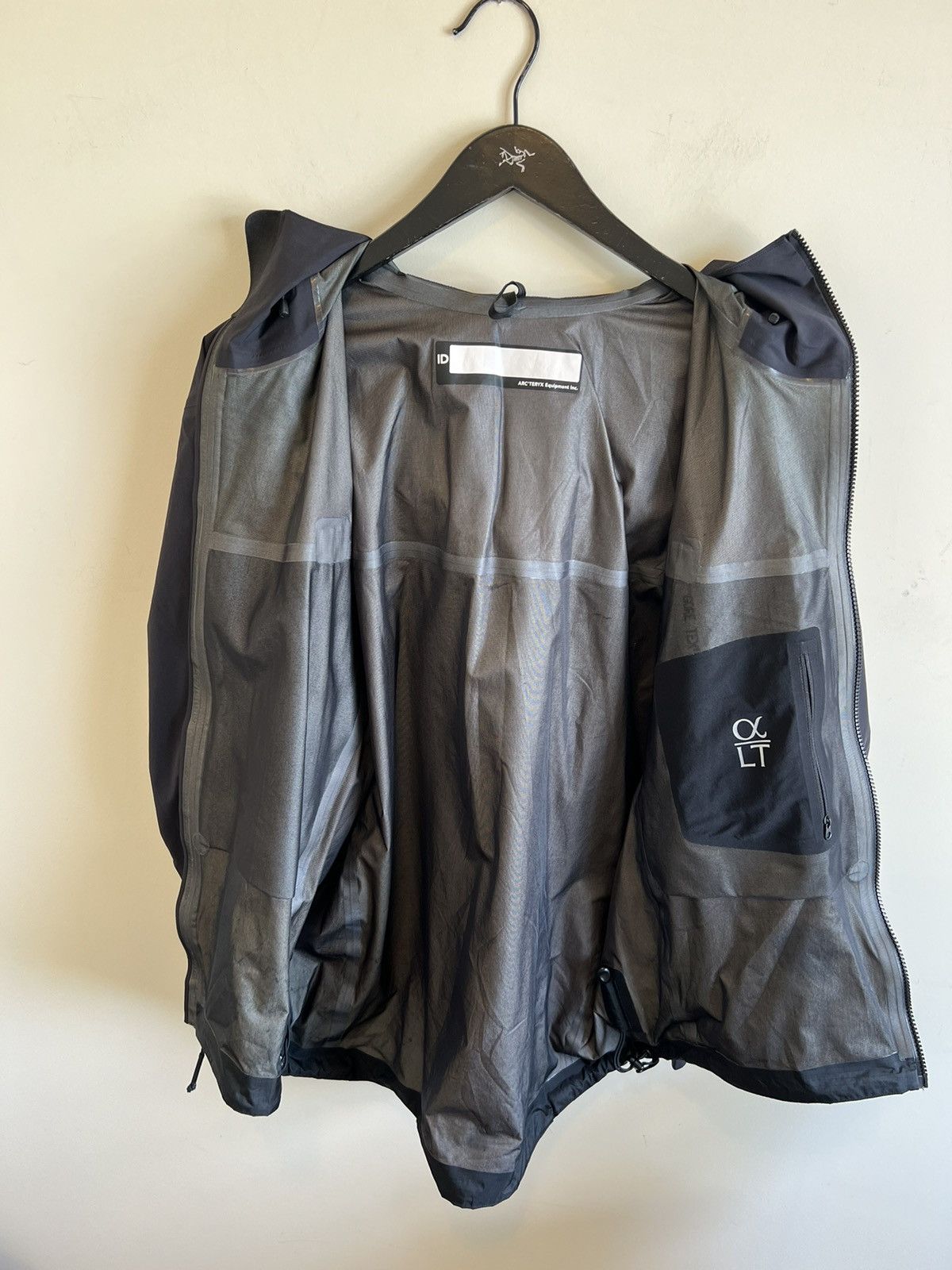 Arc'teryx Arcteryx Leaf Alpha Jacket LT (Gen 2) Size US L / EU 52-54 / 3 - 7 Thumbnail