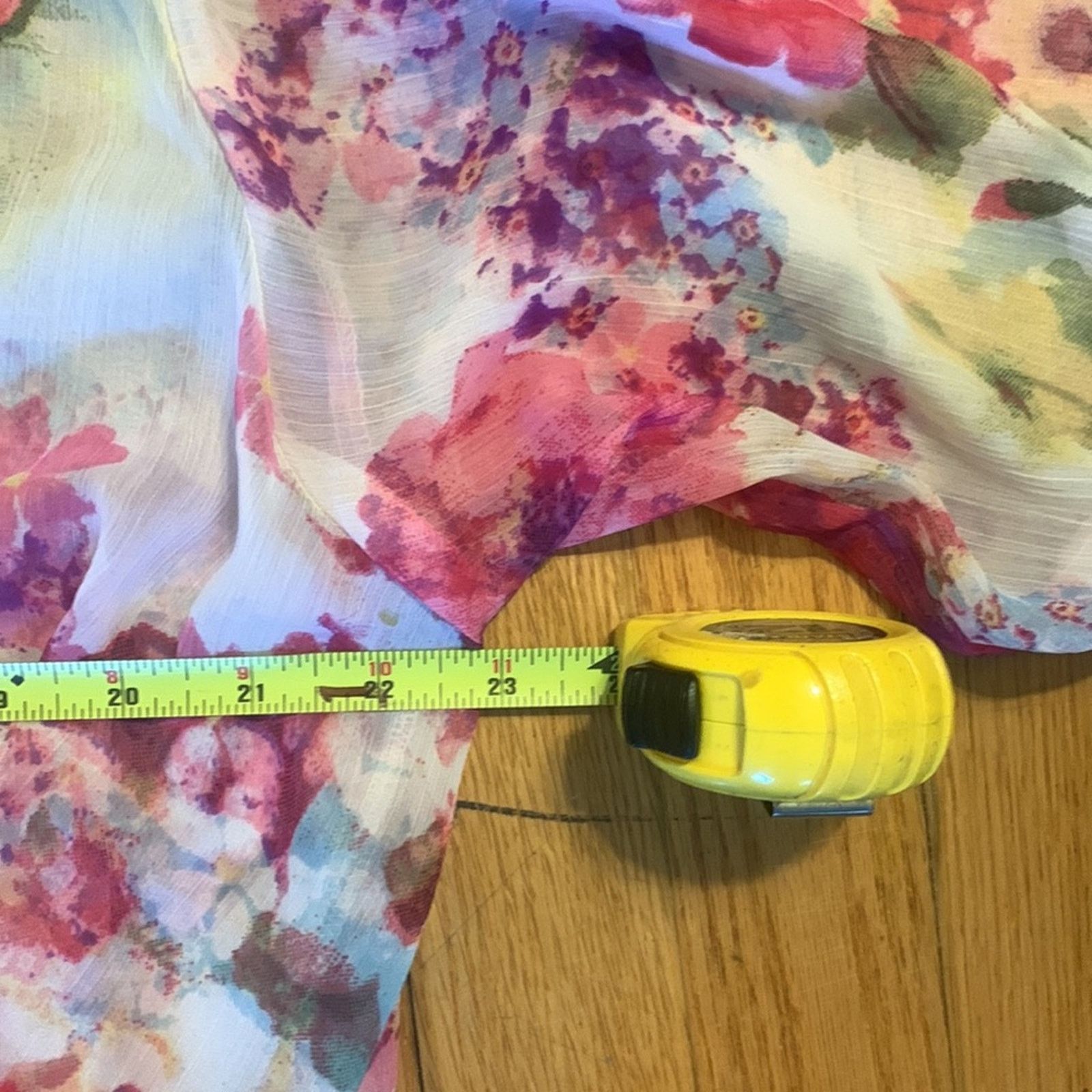 Betsey Johnson Betsey Johnson sheer floral kimono robe wrap coverup Size ONE SIZE - 9 Thumbnail