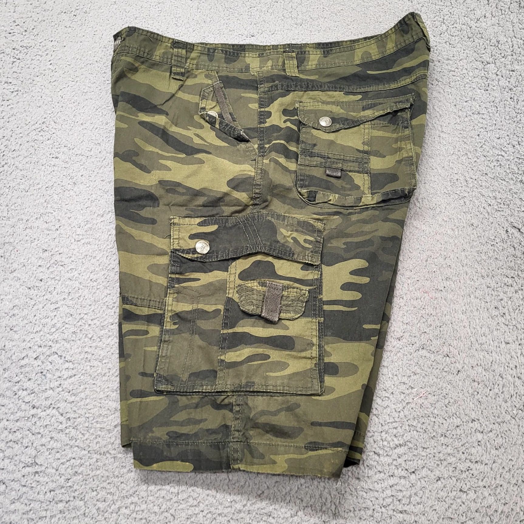 Vintage Free Planet Shorts Men Size 38 Camouflage Cotton Cargo Pockets Hiking Fishing Casual Travel Outdoors 90s? Size US 38 / EU 54 - 2 Thumbnail