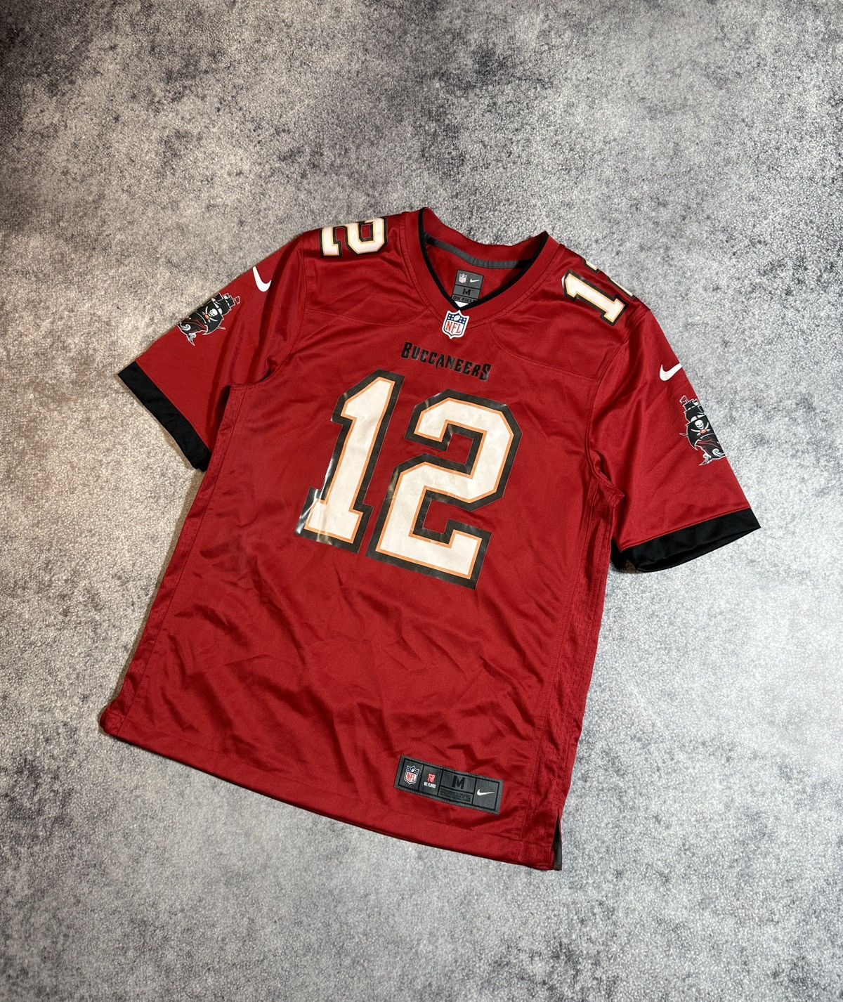 NFL × Nike NFL Nike Buccaneers Brady 12 Jersey Streetwear Rare USA M Size US M / EU 48-50 / 2 - 1 Thumbnail