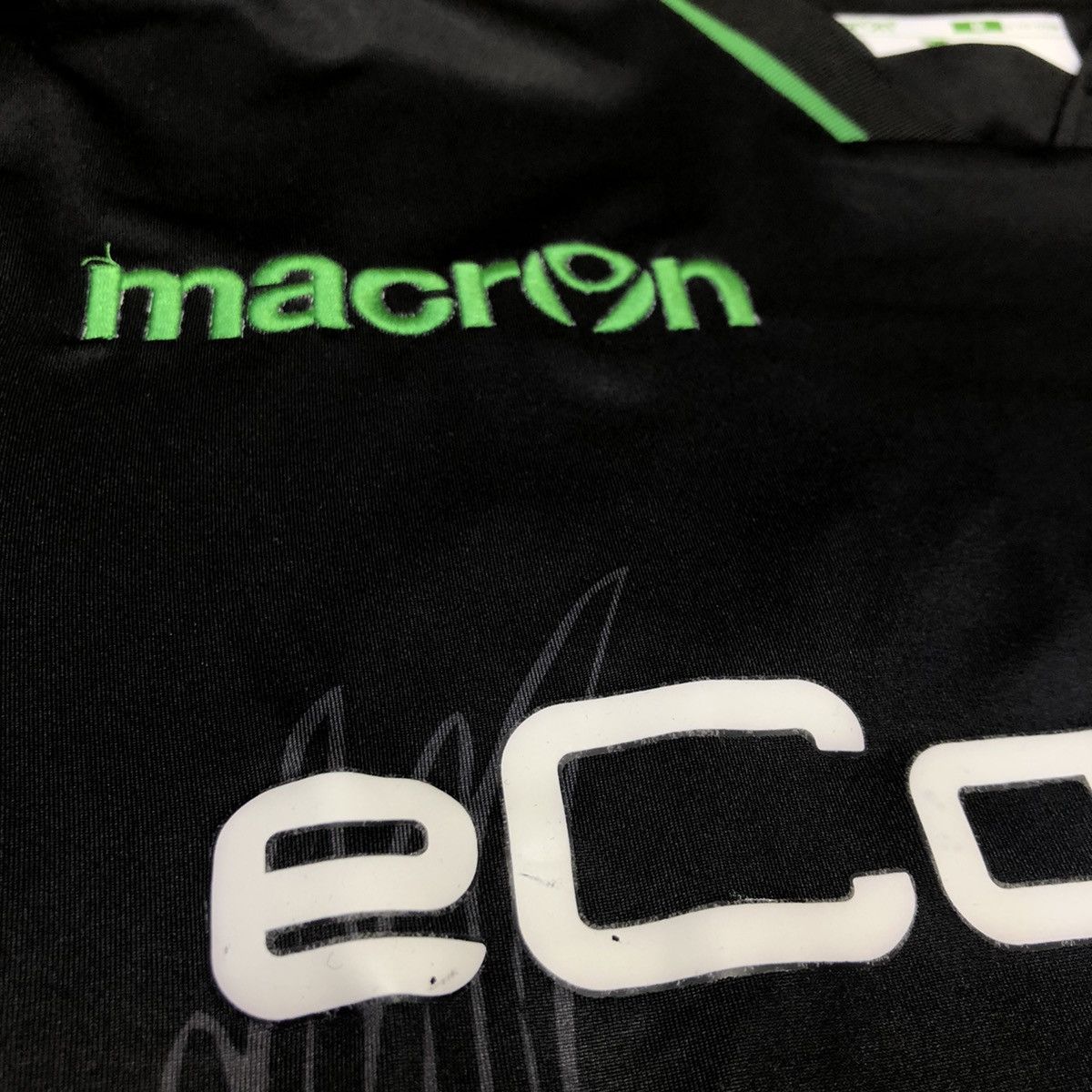 Macron PFC Ludogorets Razgrad 2016 third away shirt #16 Angulo Size US M / EU 48-50 / 2 - 8 Thumbnail