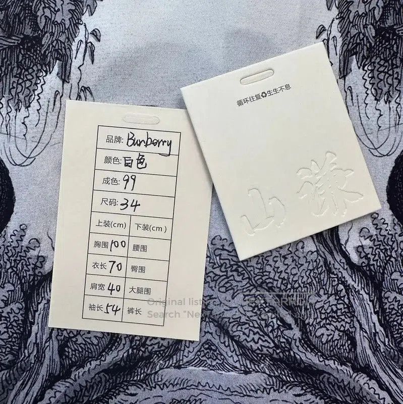 Burberry Burberry Black Women's Graphic Shirt. Size M / US 6-8 / IT 42-44 - 9 Thumbnail
