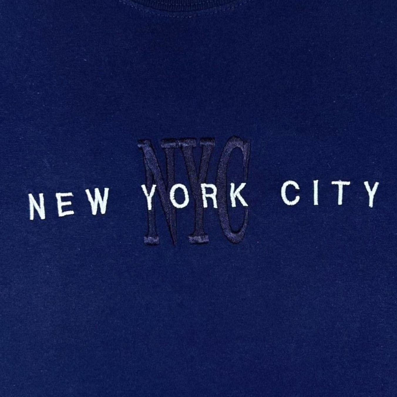 Fruit Of The Loom VINTAGE New York City NYC Embroidered Souvenir Navy Blue T-Shirt Small Mens Shirt Size US S / EU 44-46 / 1 - 4 Thumbnail