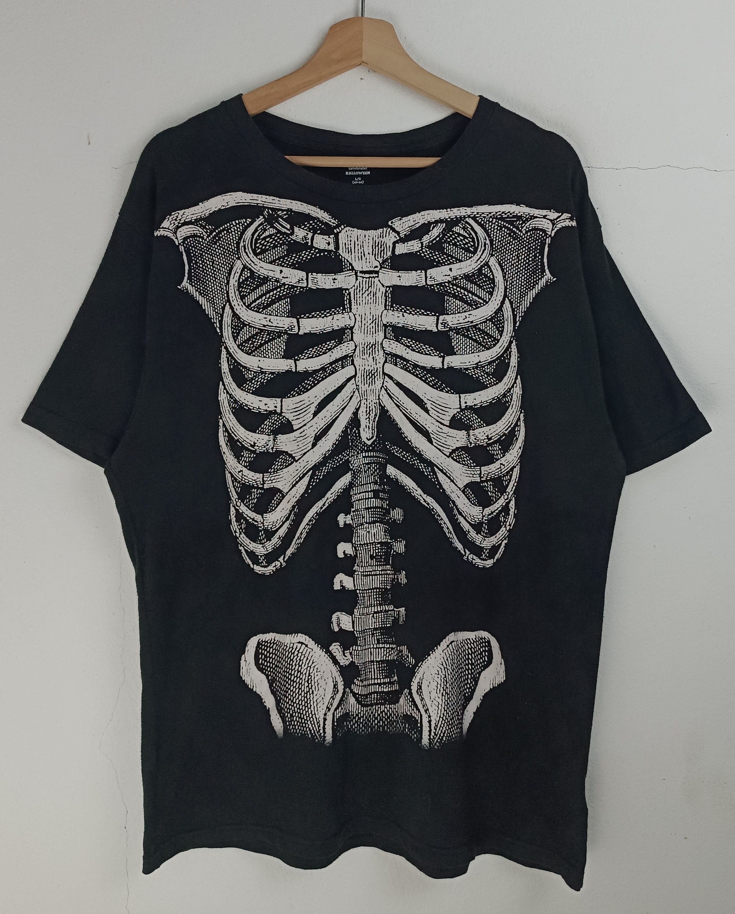 Vintage VINTAGE ANATOMY HALLOWEEN AUTOPSY SKULL SCARY SPOOKY TEE Size US L / EU 52-54 / 3 - 3 Thumbnail