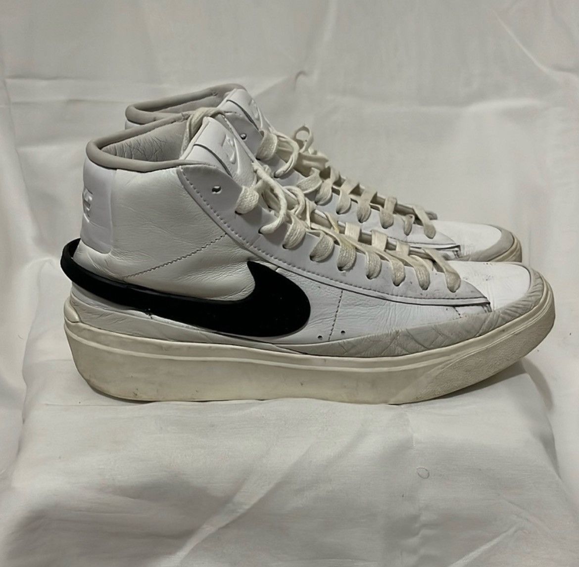 Nike Nike Blazer Phantom Sneaker Size US 11 / EU 44 - 1 Thumbnail