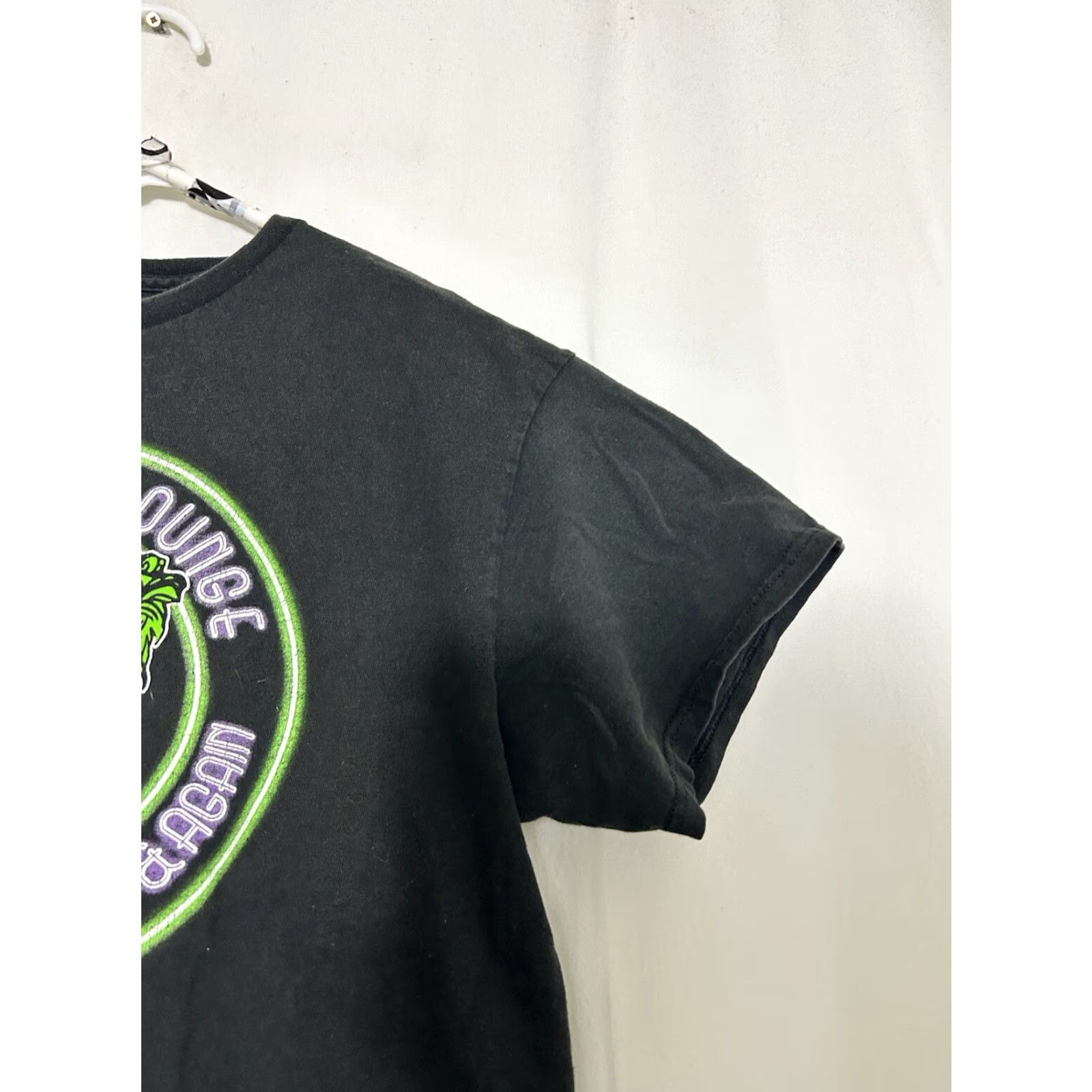 DC Comics VINTAGE DC Comics The Joker T-Shirt Mens L Black Crew Neck Short Sleeve Batman 90s Comics Movie DC Universe Logo Regular Mens Size US L / EU 52-54 / 3 - 4 Thumbnail