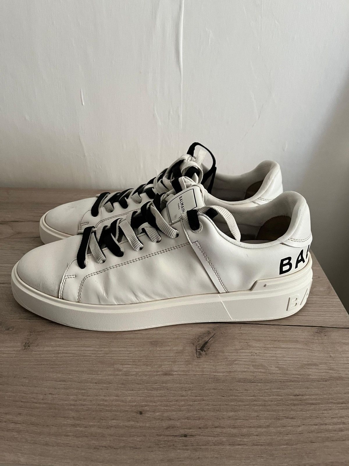 Balmain Balmain b-court white Size US 10 / EU 43 - 1 Thumbnail