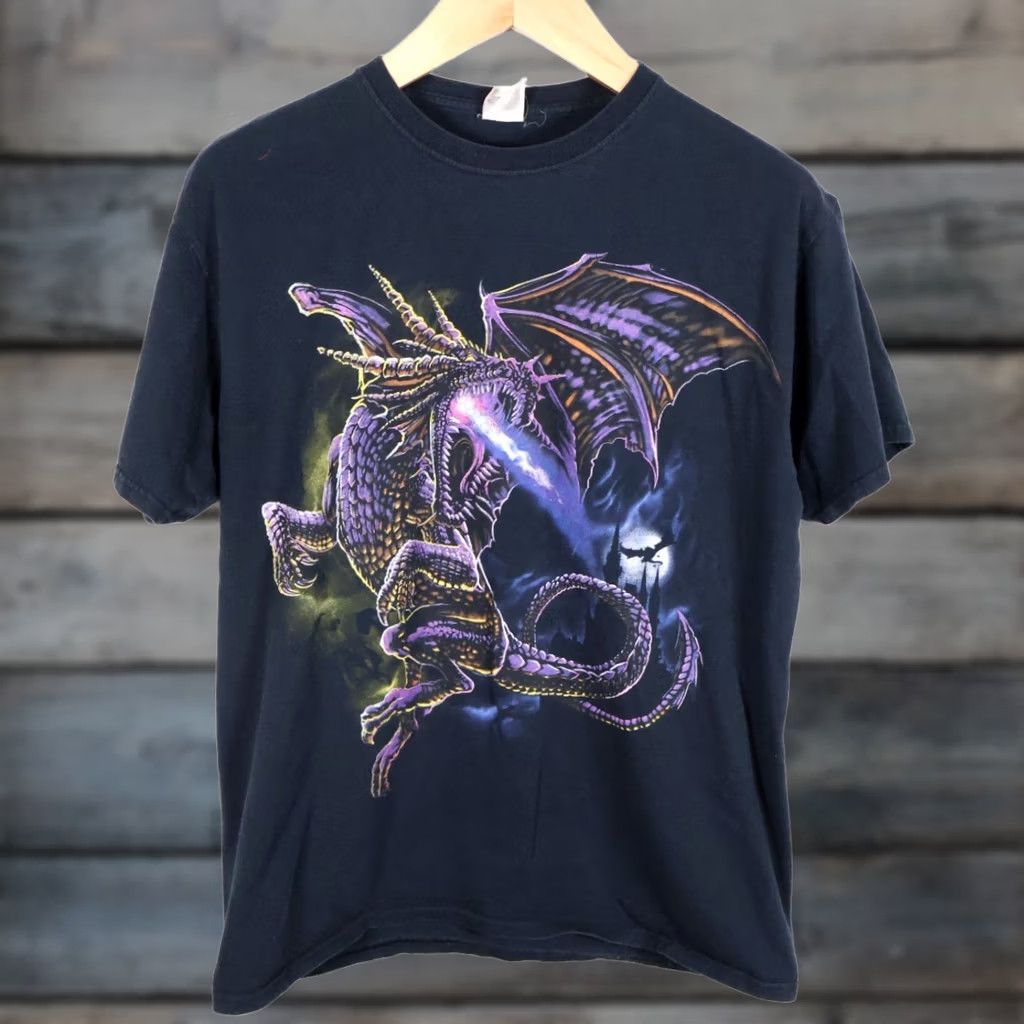 Fruit Of The Loom VTG Dragon T-Shirt Men Large Black Graphic Print 90s Gothic Retro Fruit of the Loom Clipart Castle Medieval Y2K Capstone Size US L / EU 52-54 / 3 - 1 Thumbnail
