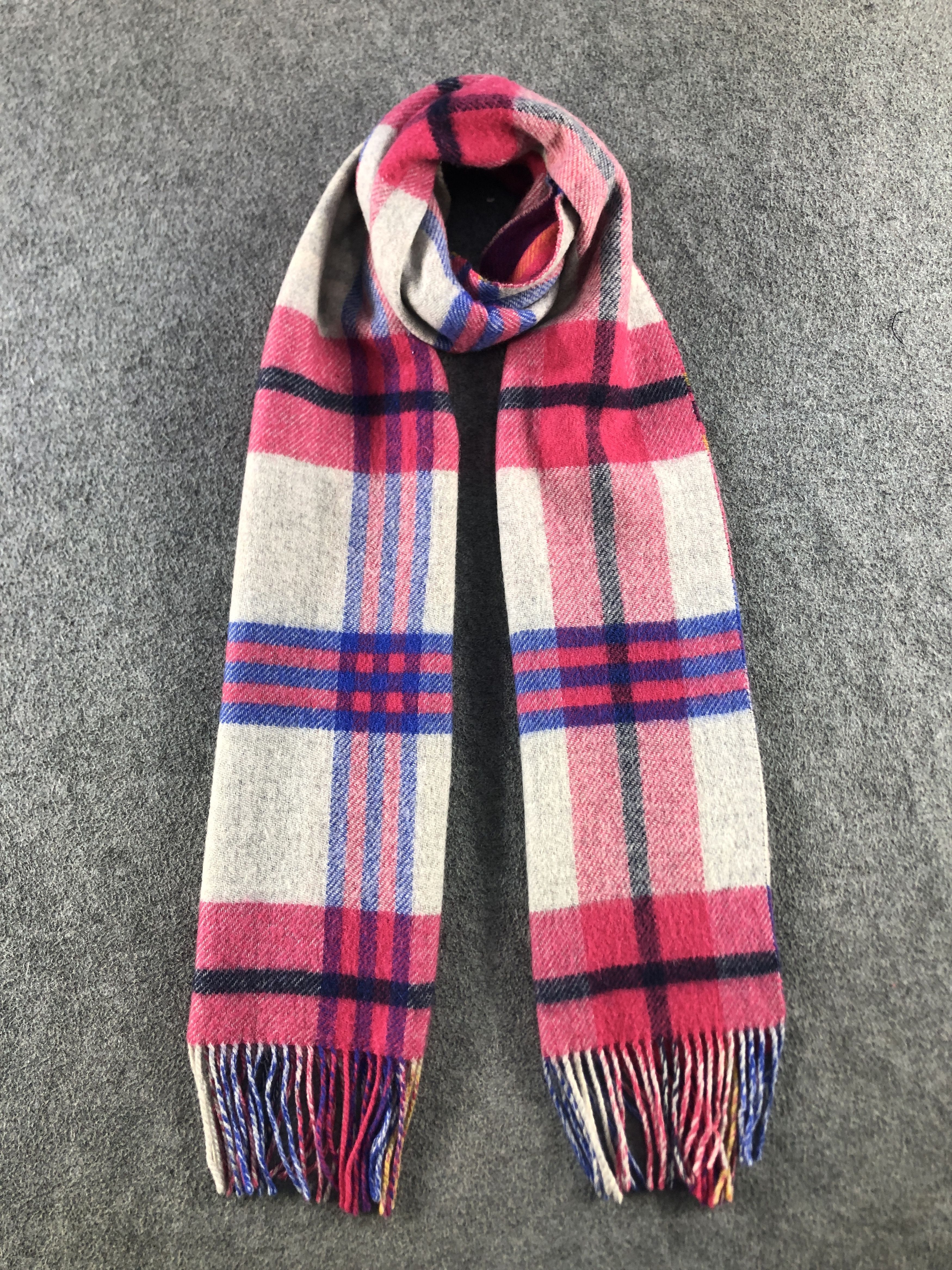 Aquascutum Aquasqutum Scarf / Muffler / Neckwear P900 Size ONE SIZE - 1 Thumbnail