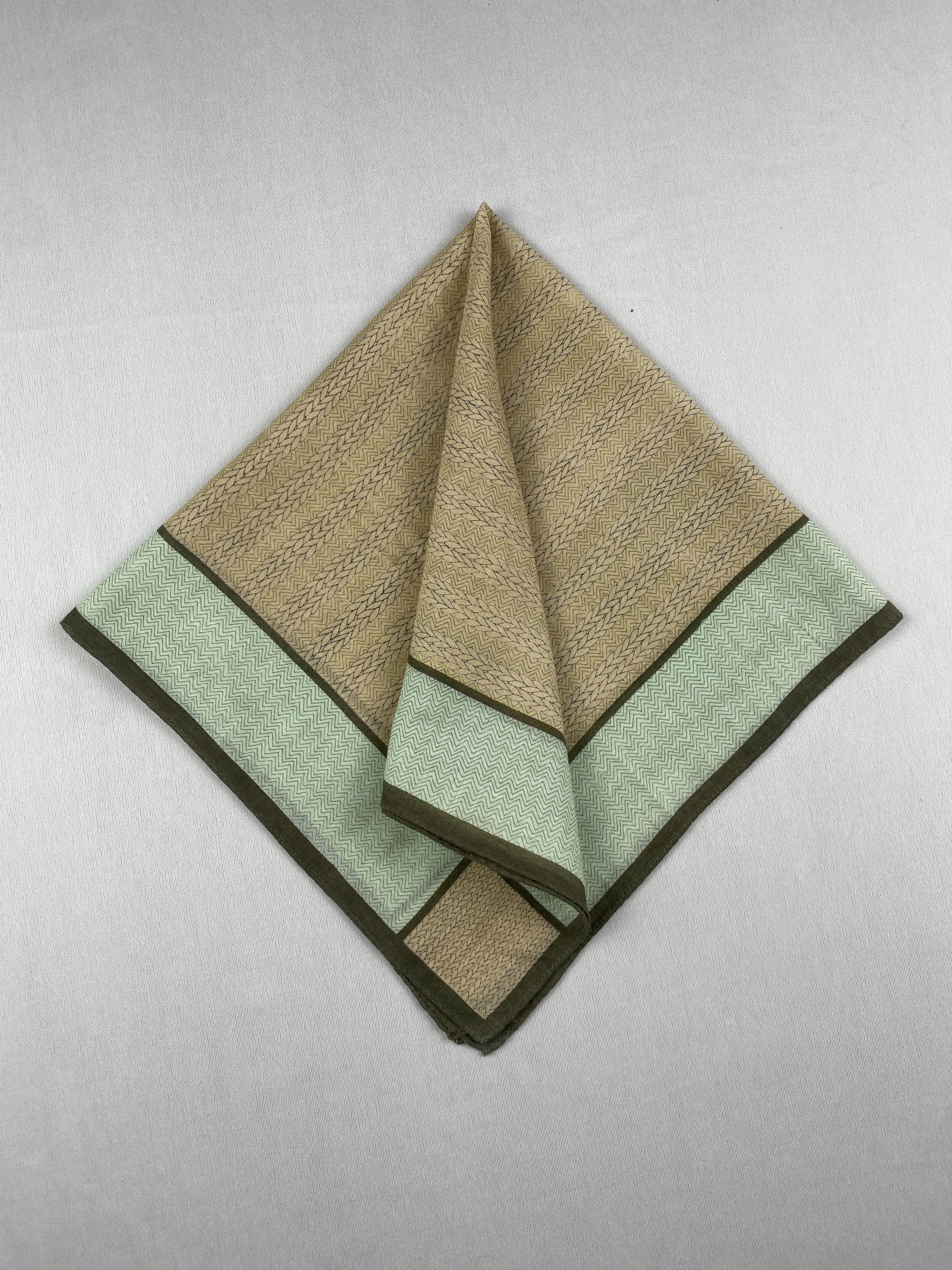 Other Vintage Nina Ricci Handkerchief Pocket Square Bandana HM0029 Size ONE SIZE - 2 Thumbnail