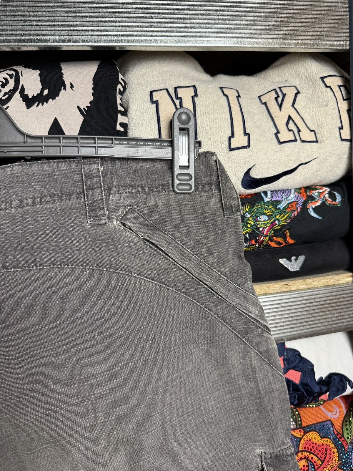 Nike Nike vintage cargo shorts Size US 34 / EU 50 - 9 Thumbnail