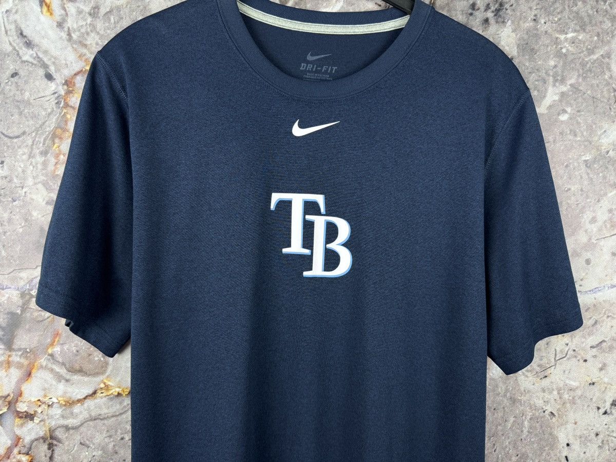 Nike Nike Tampa Bay Authentic Collection T-Shirt Size Large Size US L / EU 52-54 / 3 - 3 Thumbnail