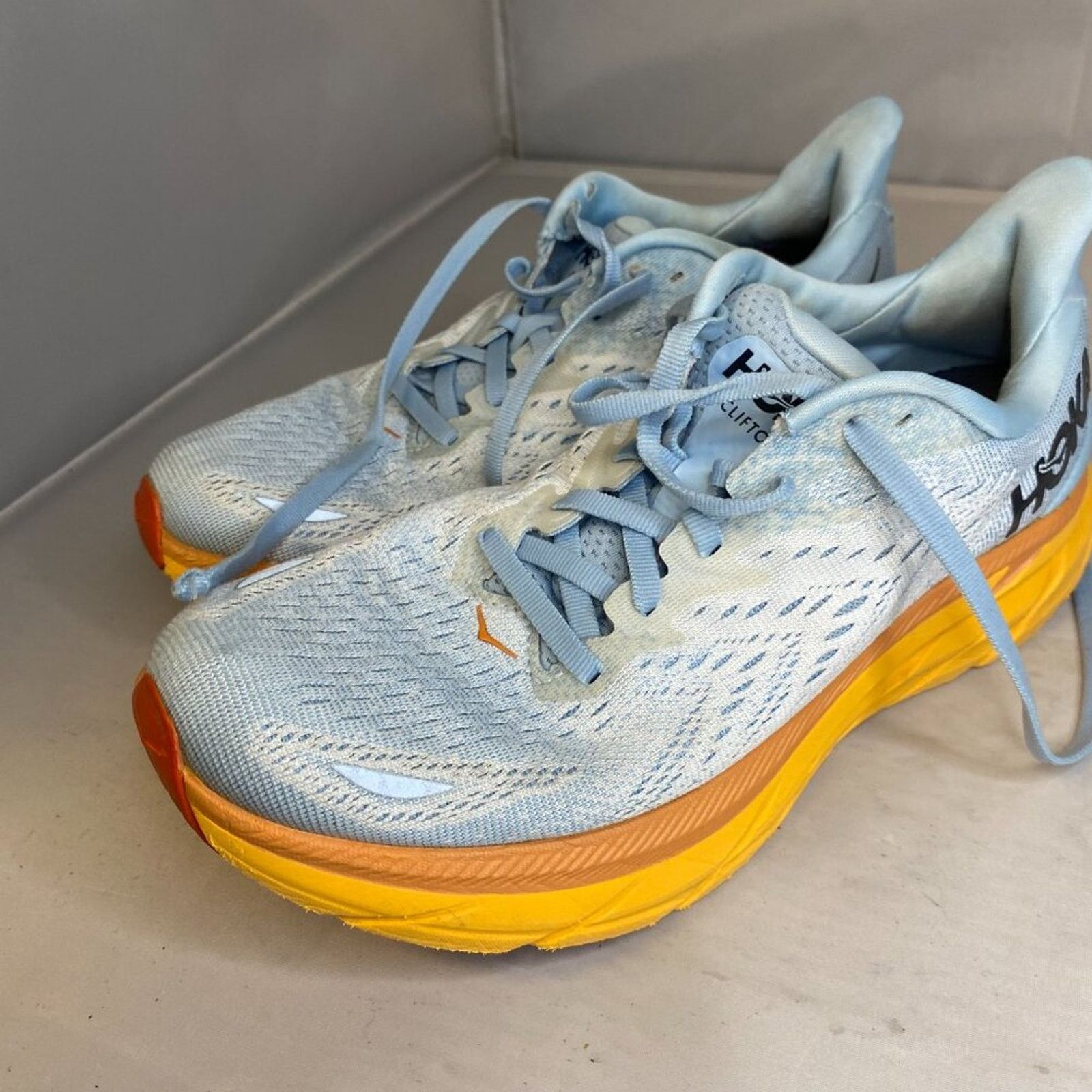 Hoka Hoka One One Clifton 8 Song Ice Flow 7.5B Size US 7.5 / IT 37.5 - 7 Thumbnail